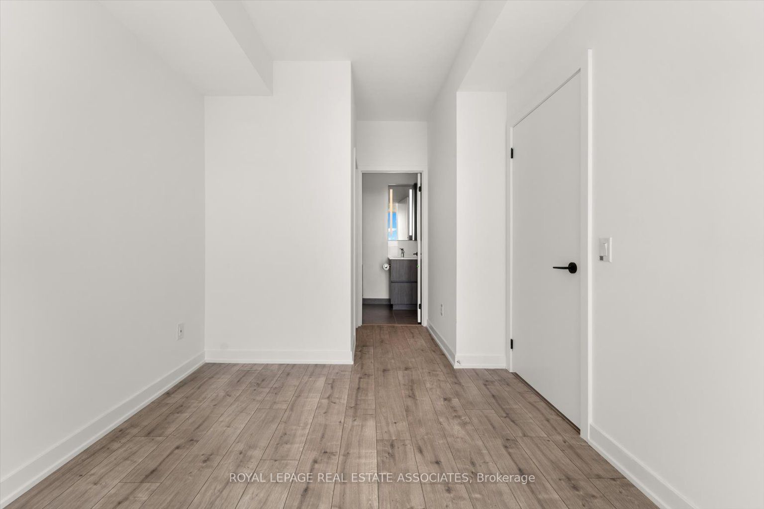 220 Missinnihe Way 1309 Property Photo 17