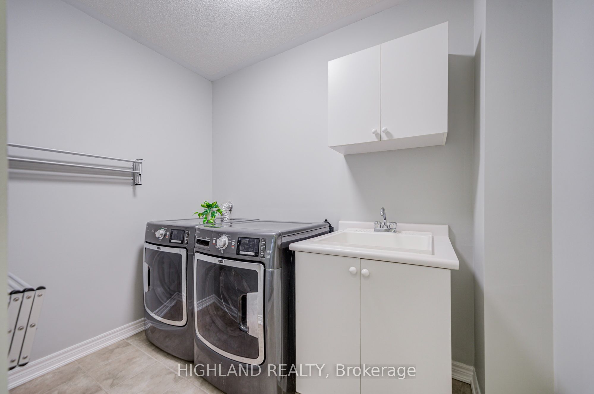 3175 Robert Brown Boulevard Property Photo 8