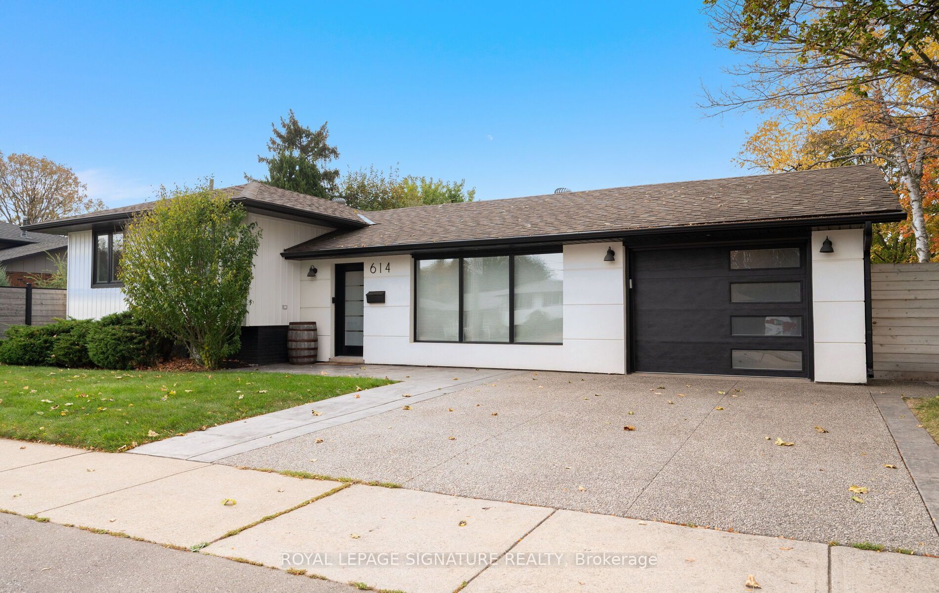 614 Walkers Line Property Photo 1