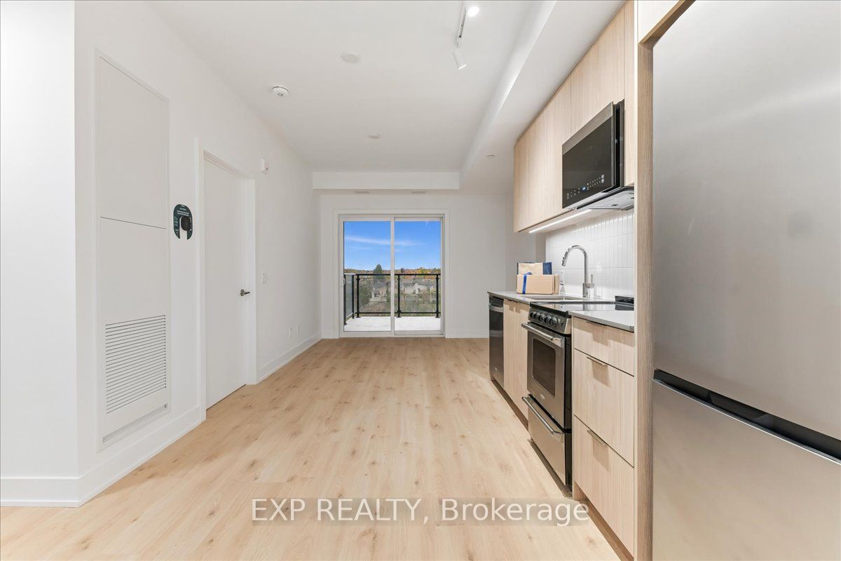 3008 William Cutmore Boulevard 401 Property Photo 6