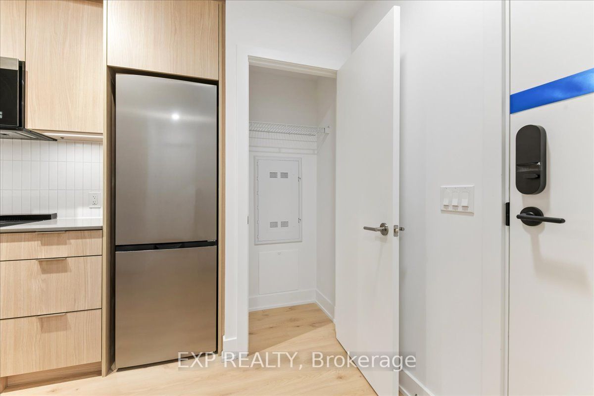 3008 William Cutmore Boulevard 401 Property Photo 21