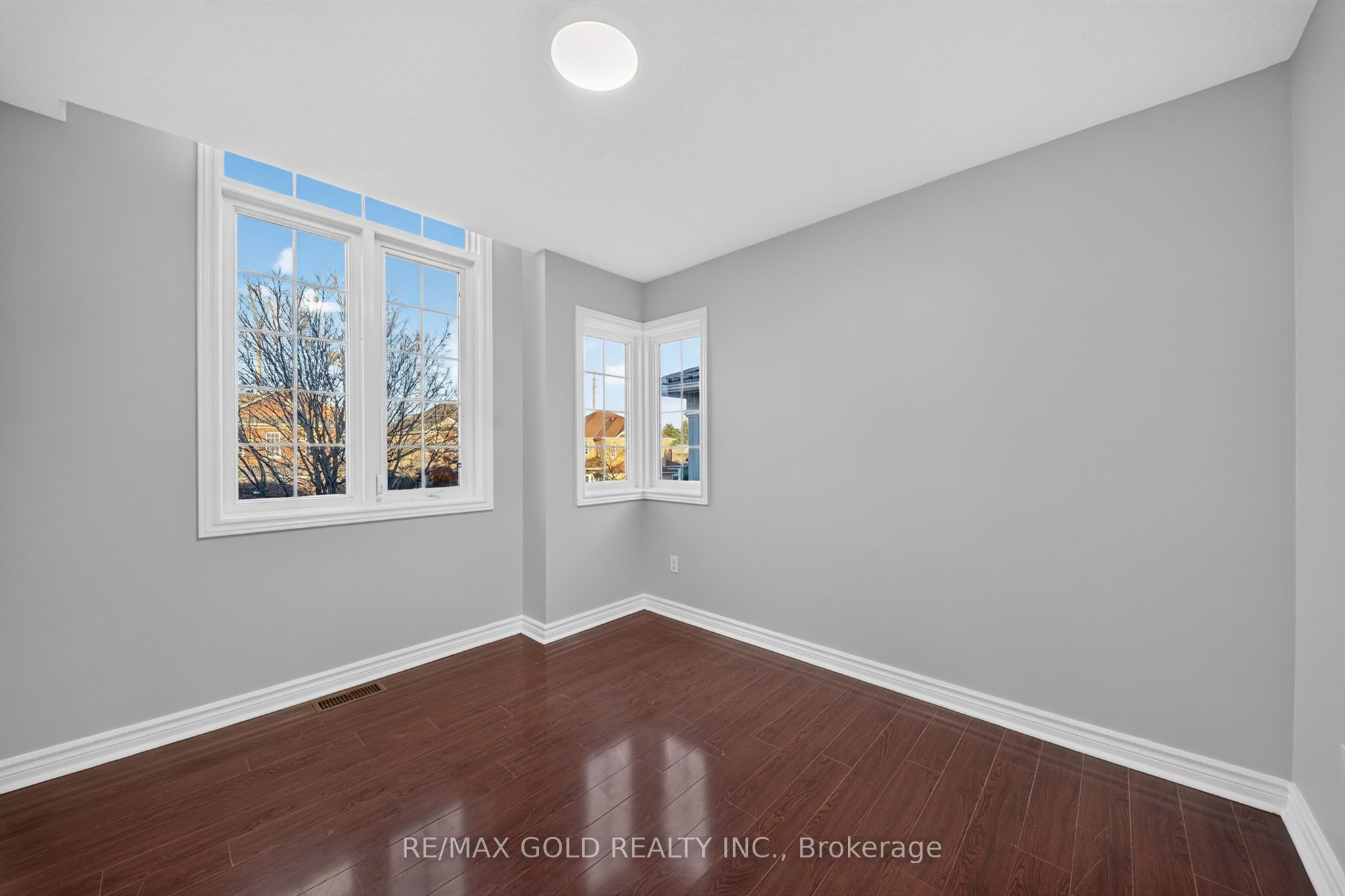 57 Harbourtown Crescent Property Photo 33