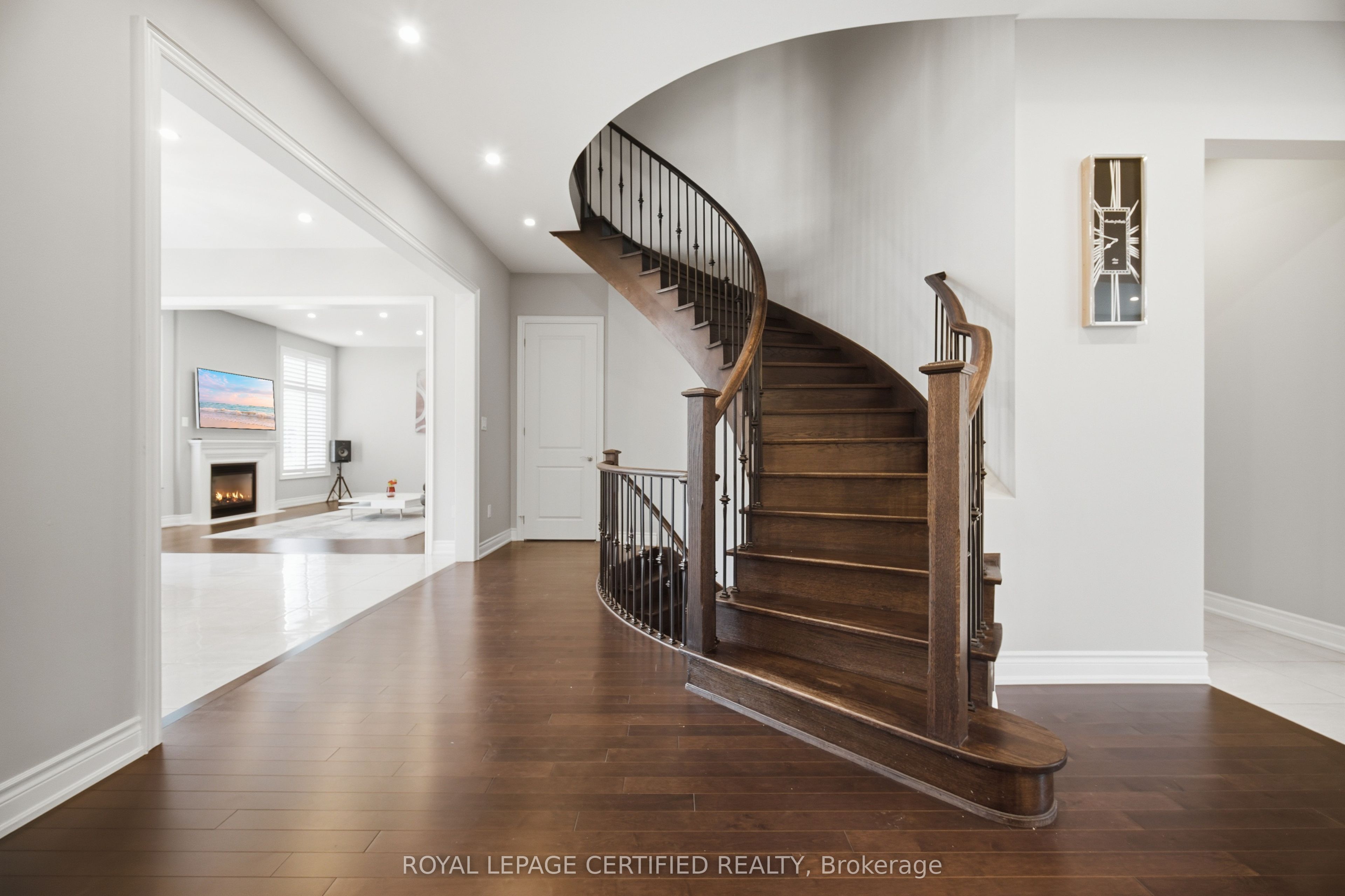 8833 Creditview Road Property Photo 18