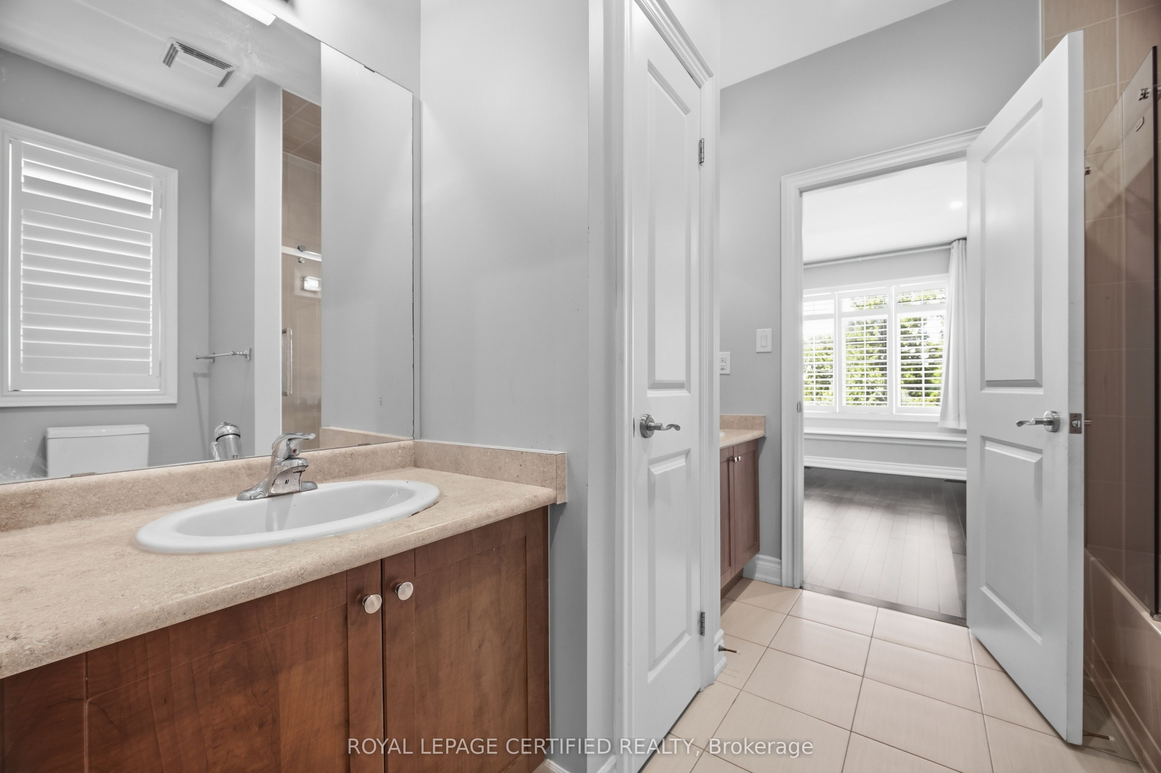 8833 Creditview Road Property Photo 30