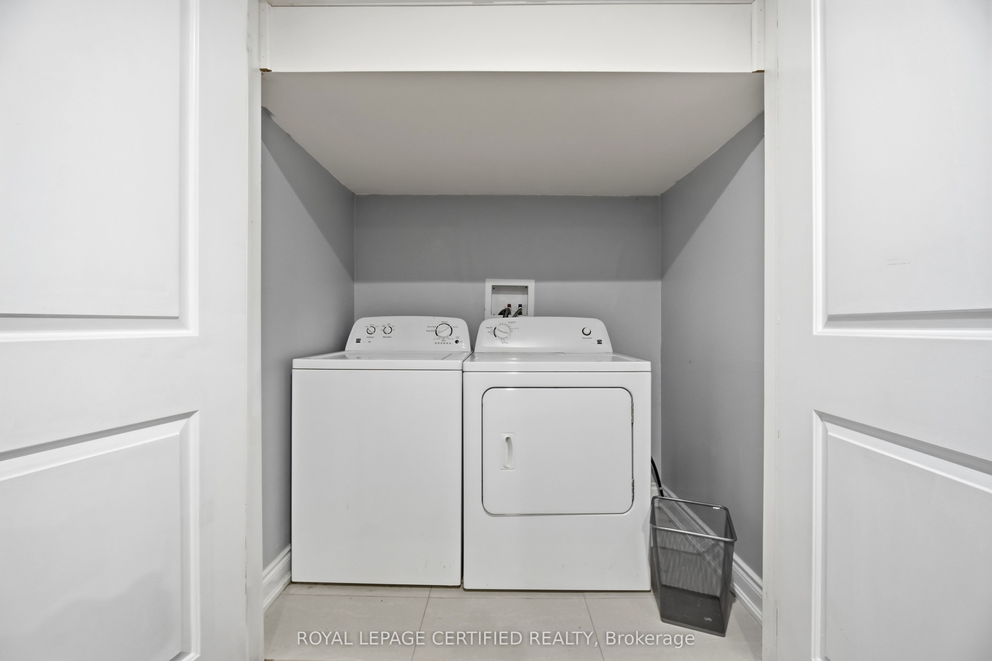 8833 Creditview Road Property Photo 44