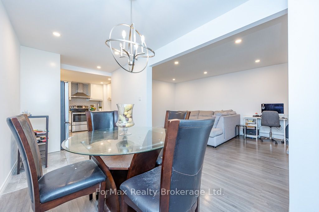 90 Greenwich Circle Property Photo 19