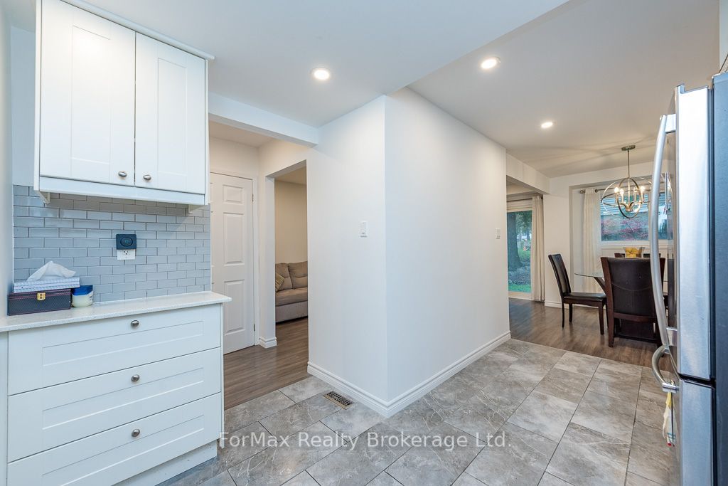 90 Greenwich Circle Property Photo 21