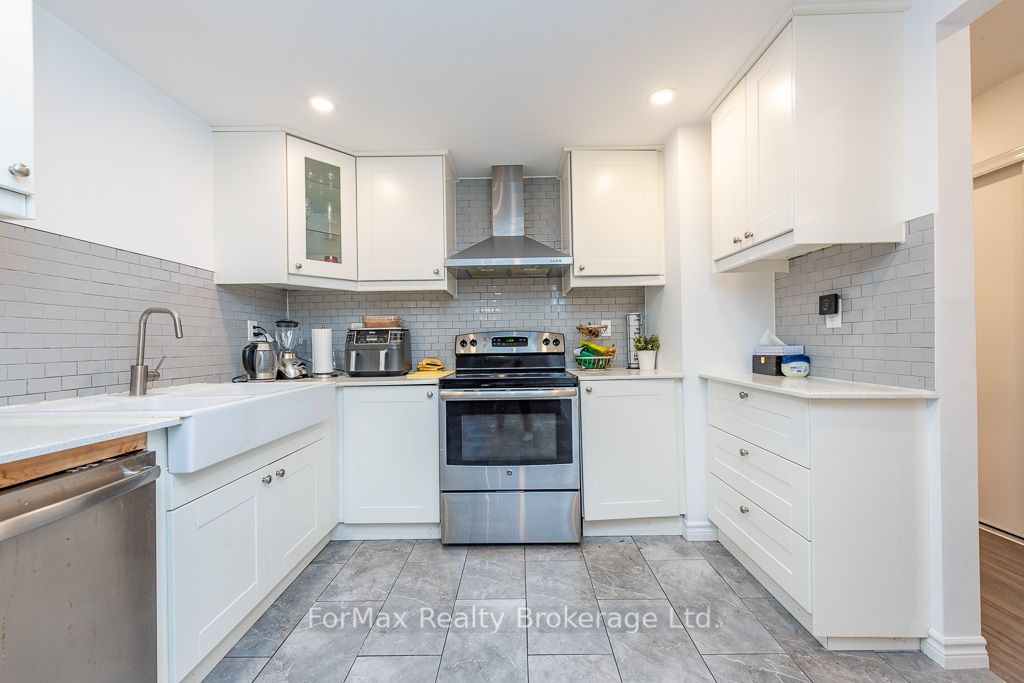 90 Greenwich Circle Property Photo 25
