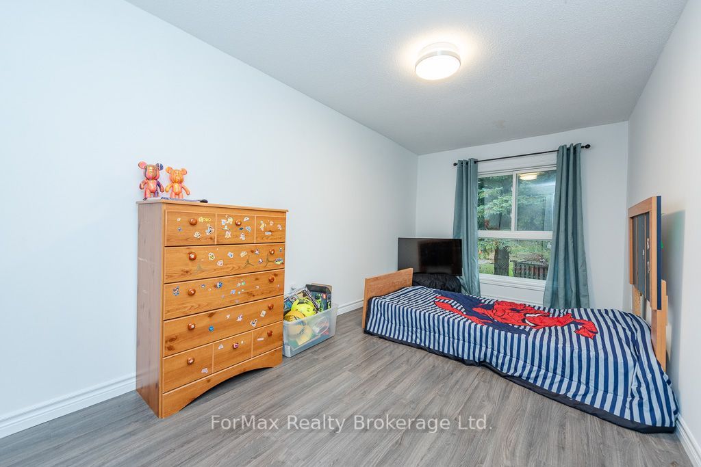 90 Greenwich Circle Property Photo 28