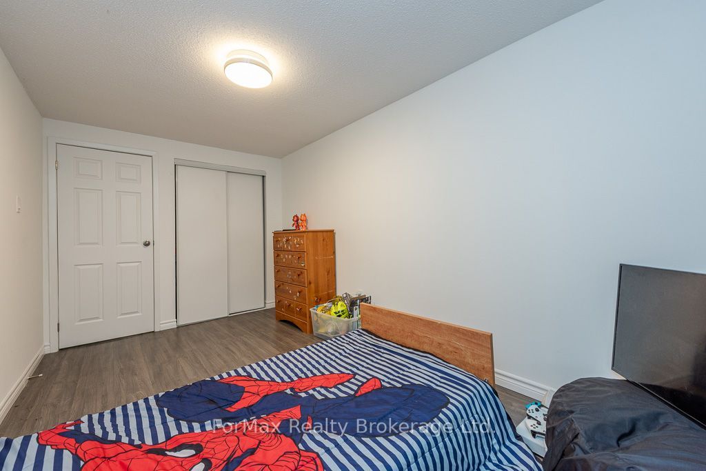 90 Greenwich Circle Property Photo 29