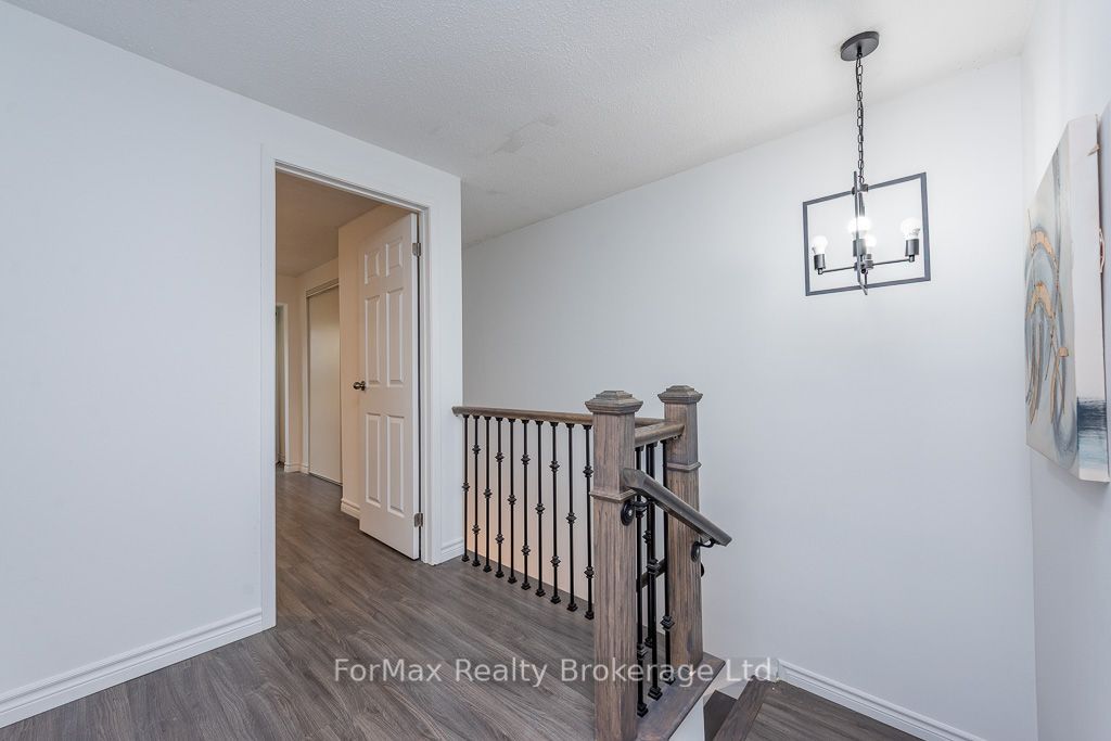 90 Greenwich Circle Property Photo 34