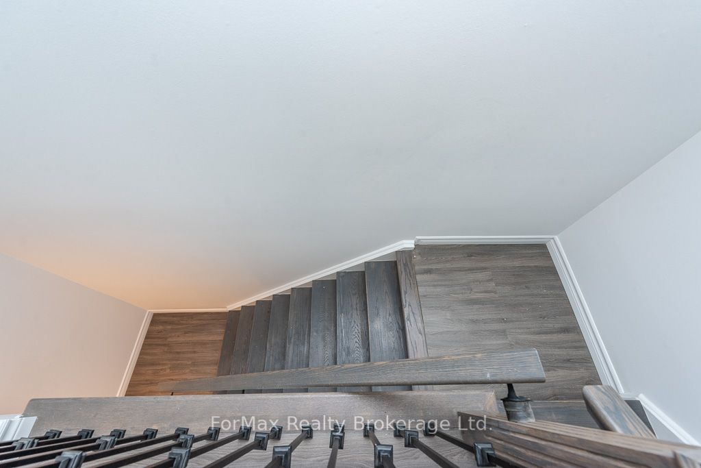 90 Greenwich Circle Property Photo 35
