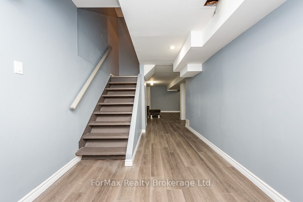 90 Greenwich Circle Property Photo 44
