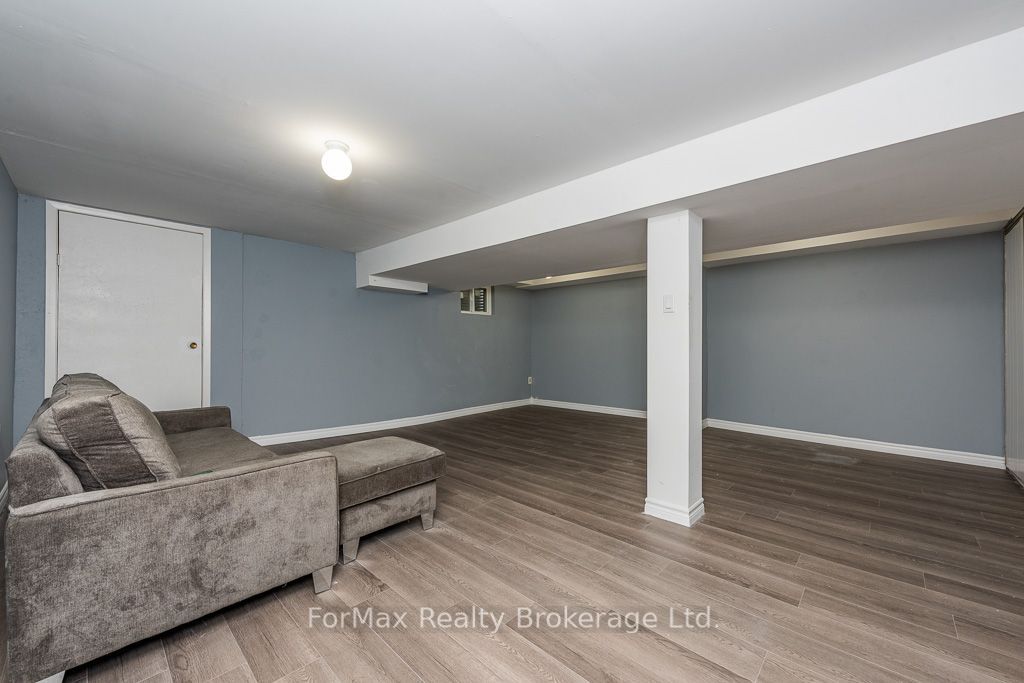 90 Greenwich Circle Property Photo 48