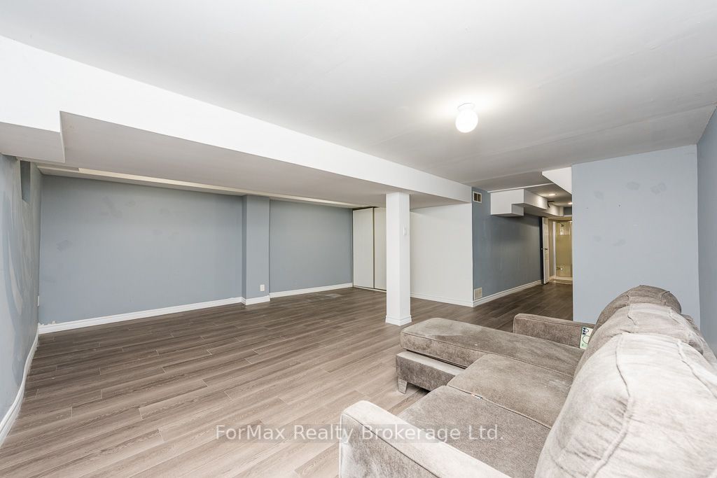 90 Greenwich Circle Property Photo 50