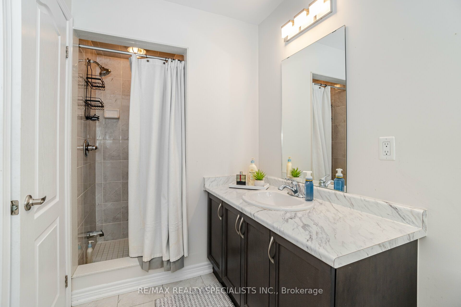 93 Yardley Crescent Property Photo 31