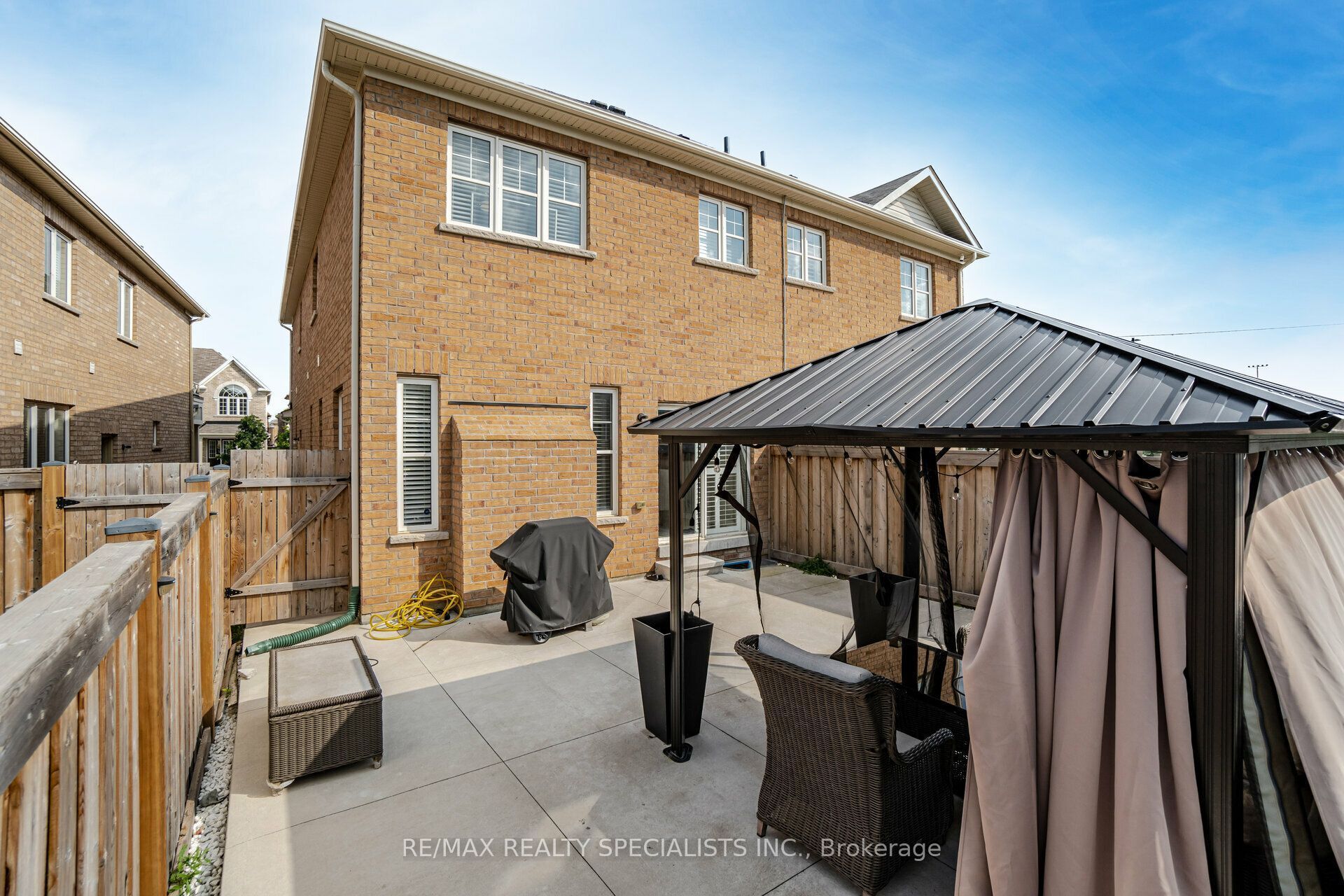 93 Yardley Crescent Property Photo 40