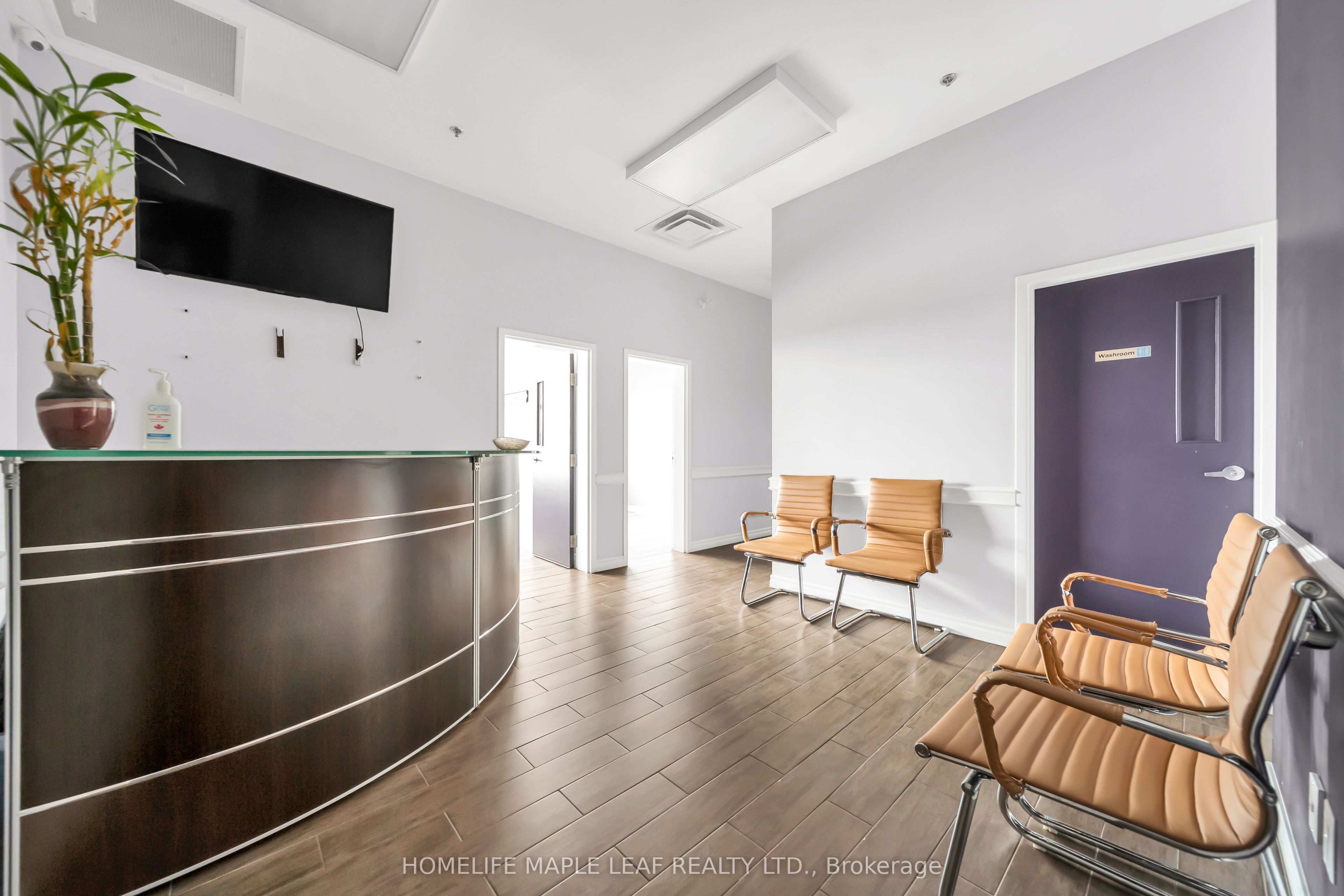 5 Brisdale Drive 214 Property Photo 8