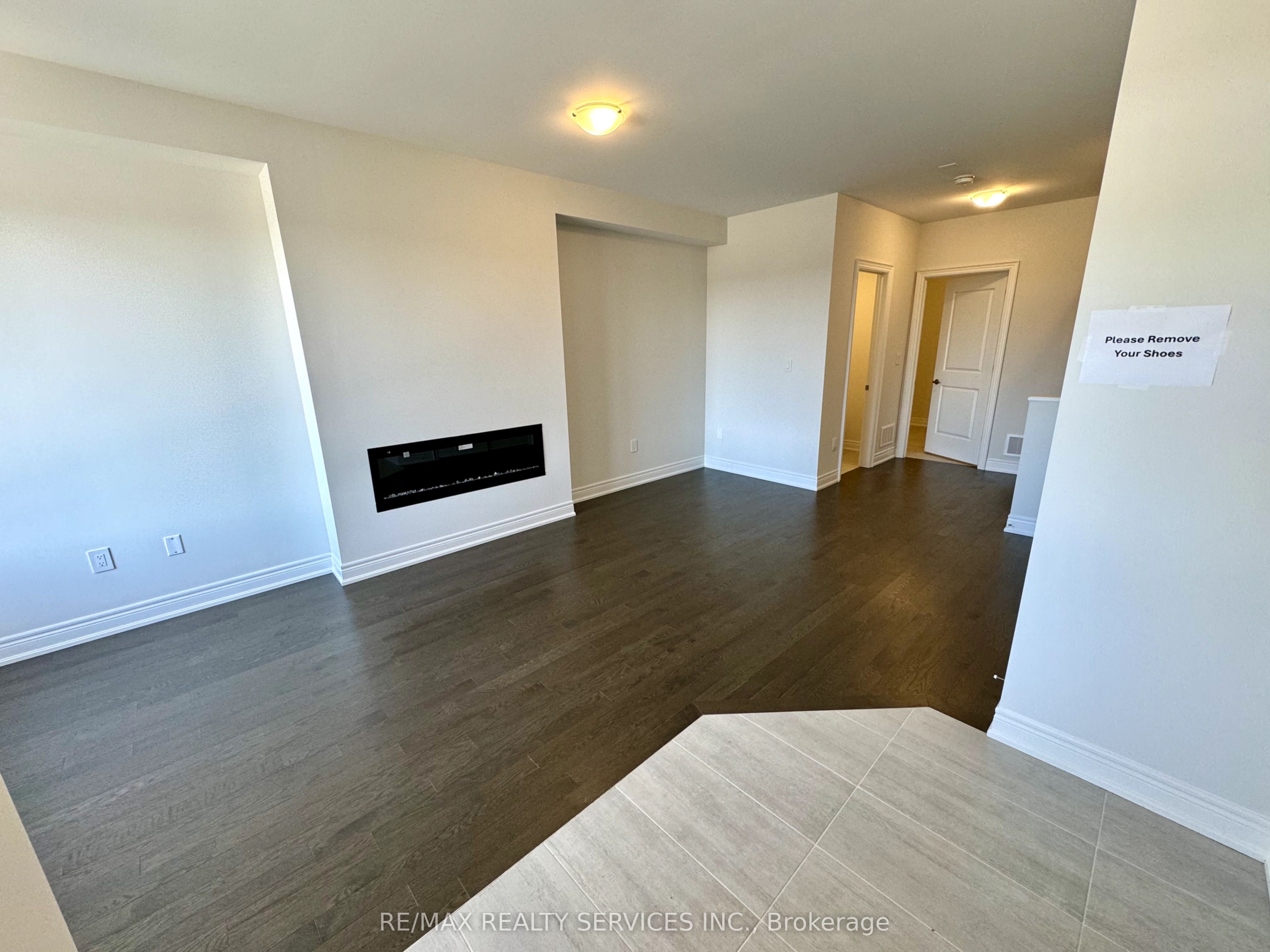 385 Inspire Boulevard Property Photo 3