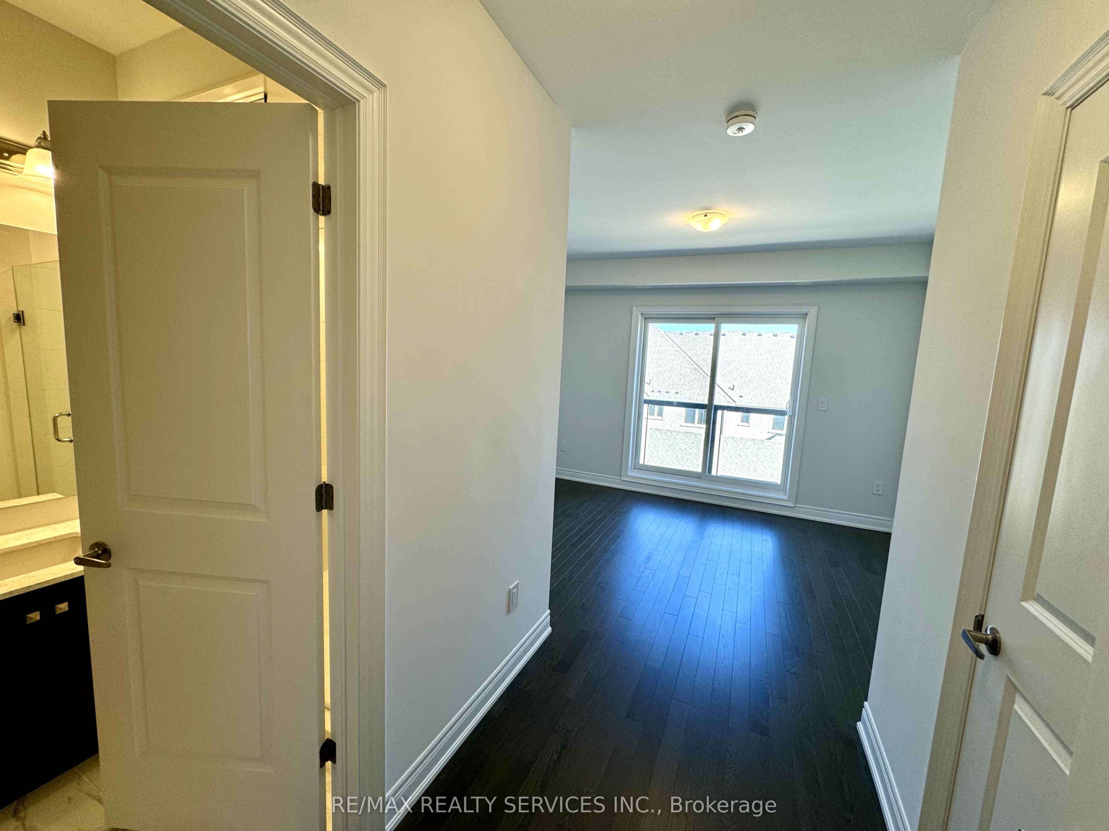 385 Inspire Boulevard Property Photo 21