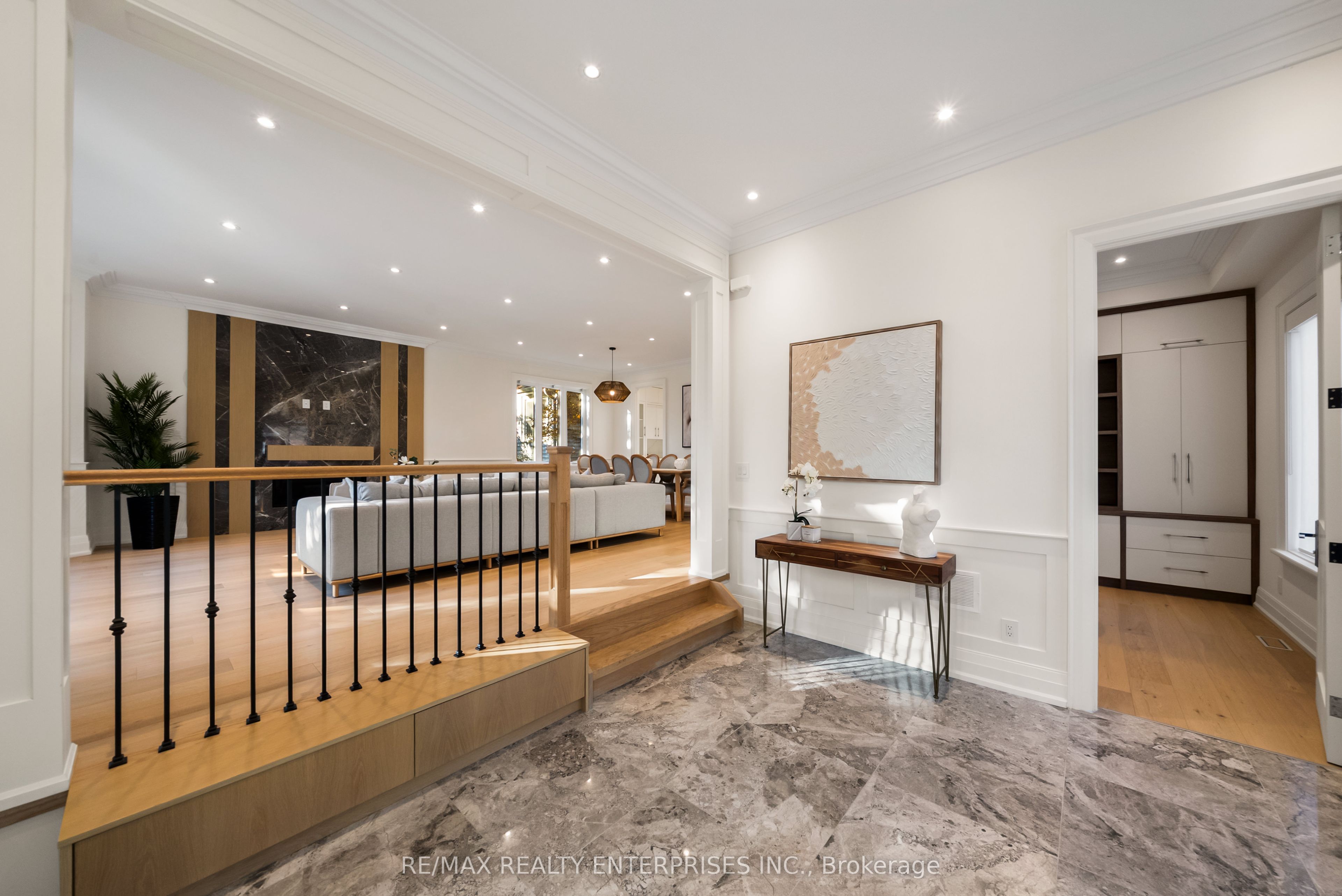 43 Ben Machree Drive Property Photo 6
