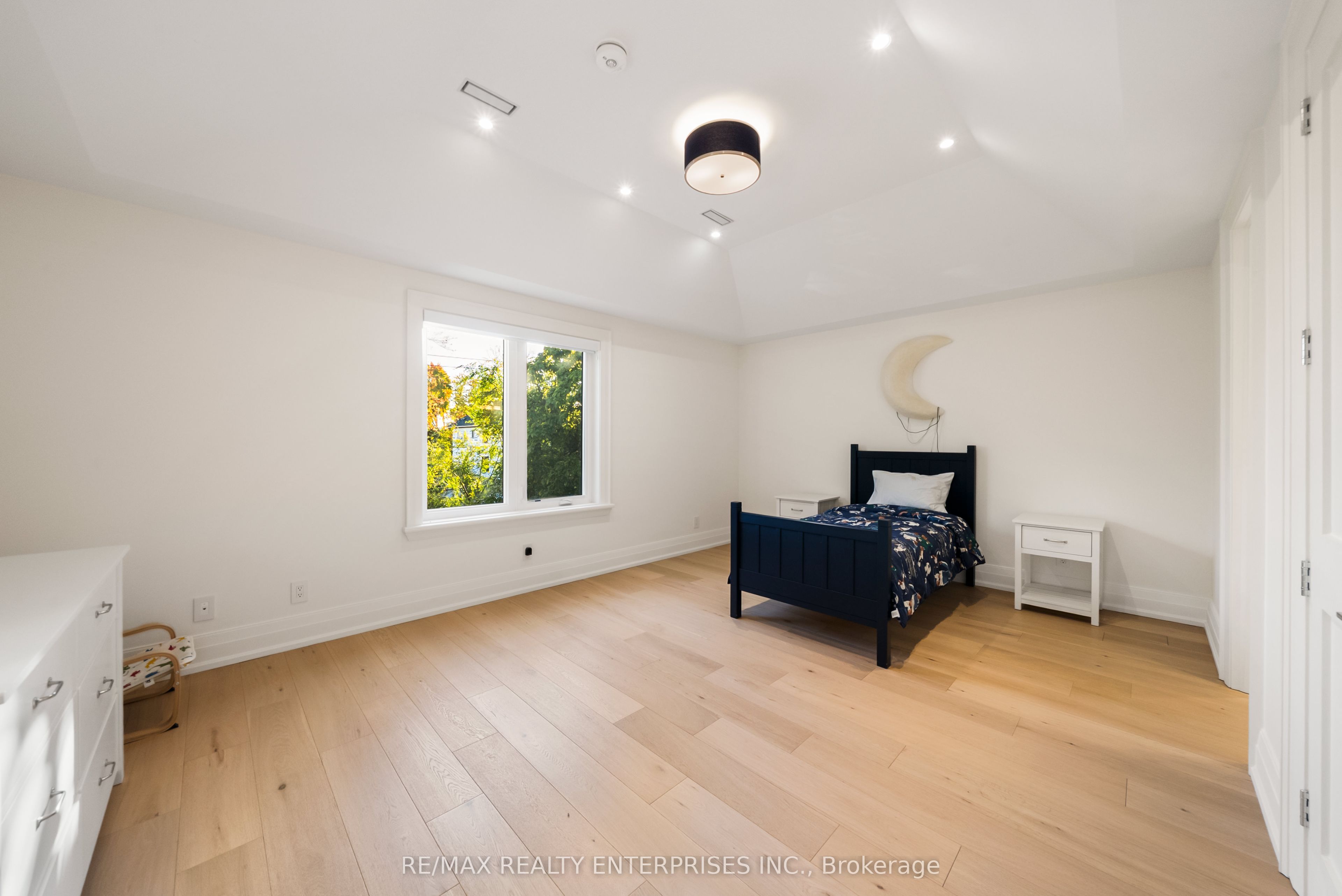 43 Ben Machree Drive Property Photo 33