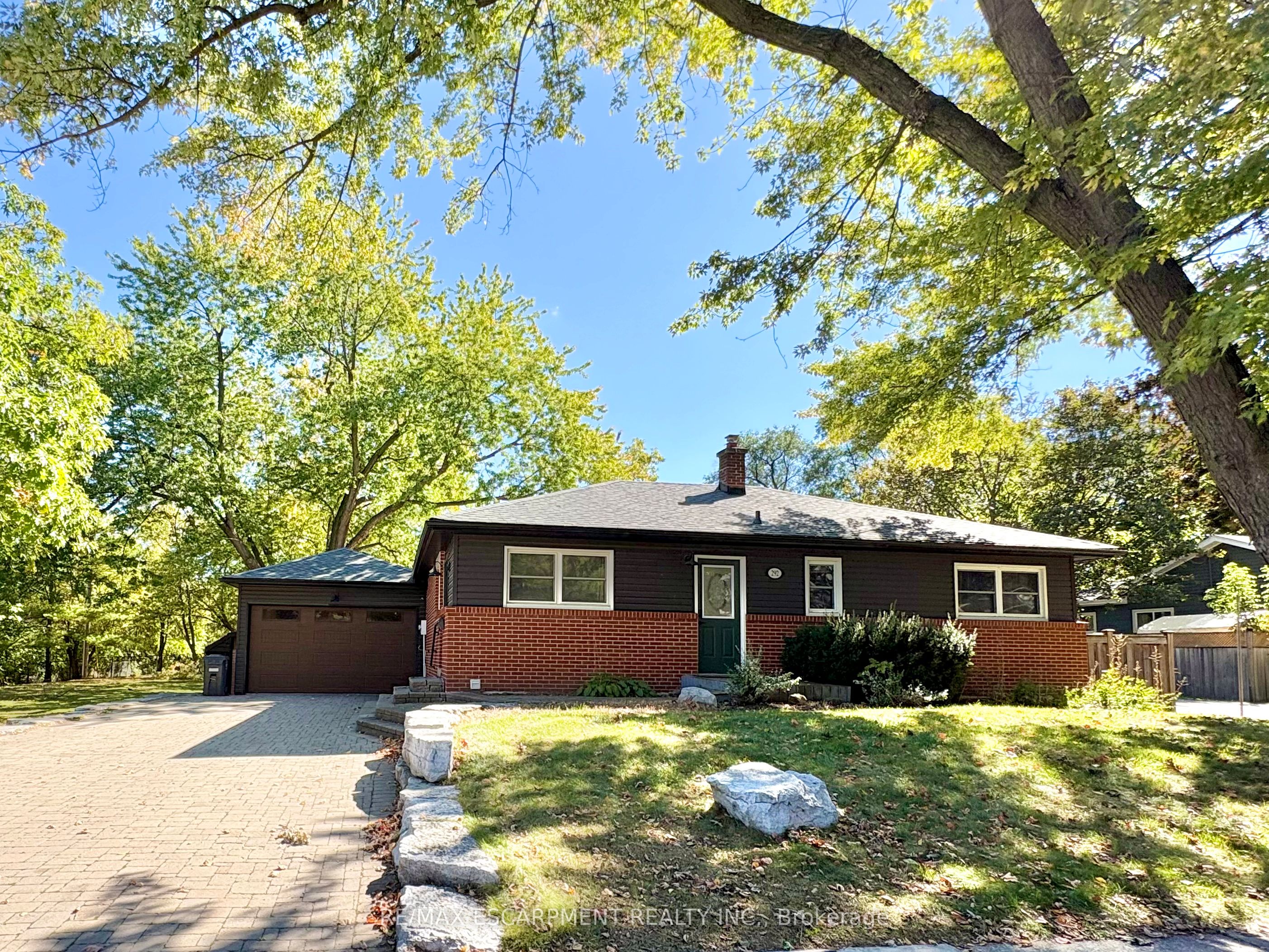 292 Woodward Avenue Property Photo 1