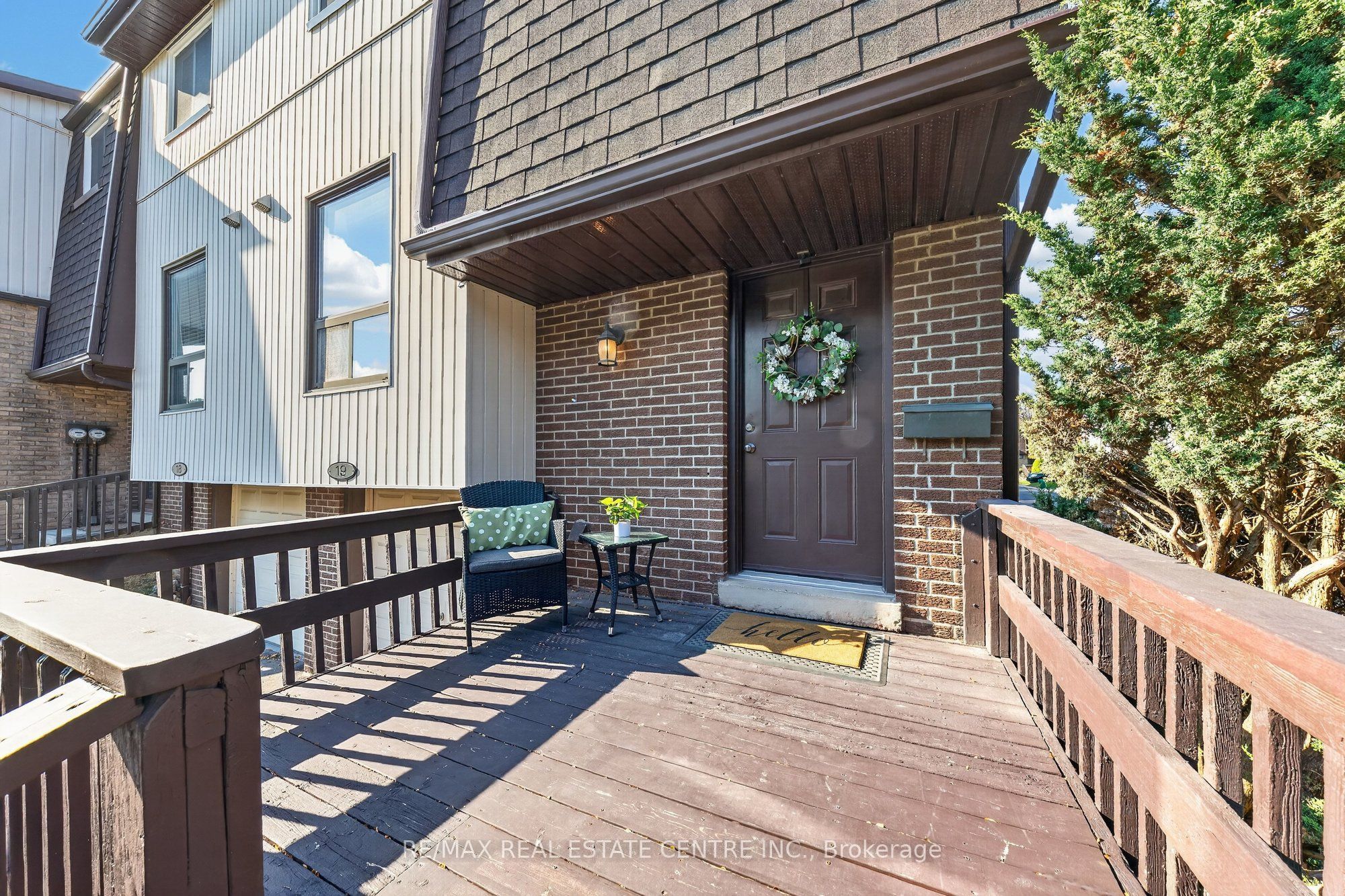 481 Pitfield Road 19 Property Photo 1