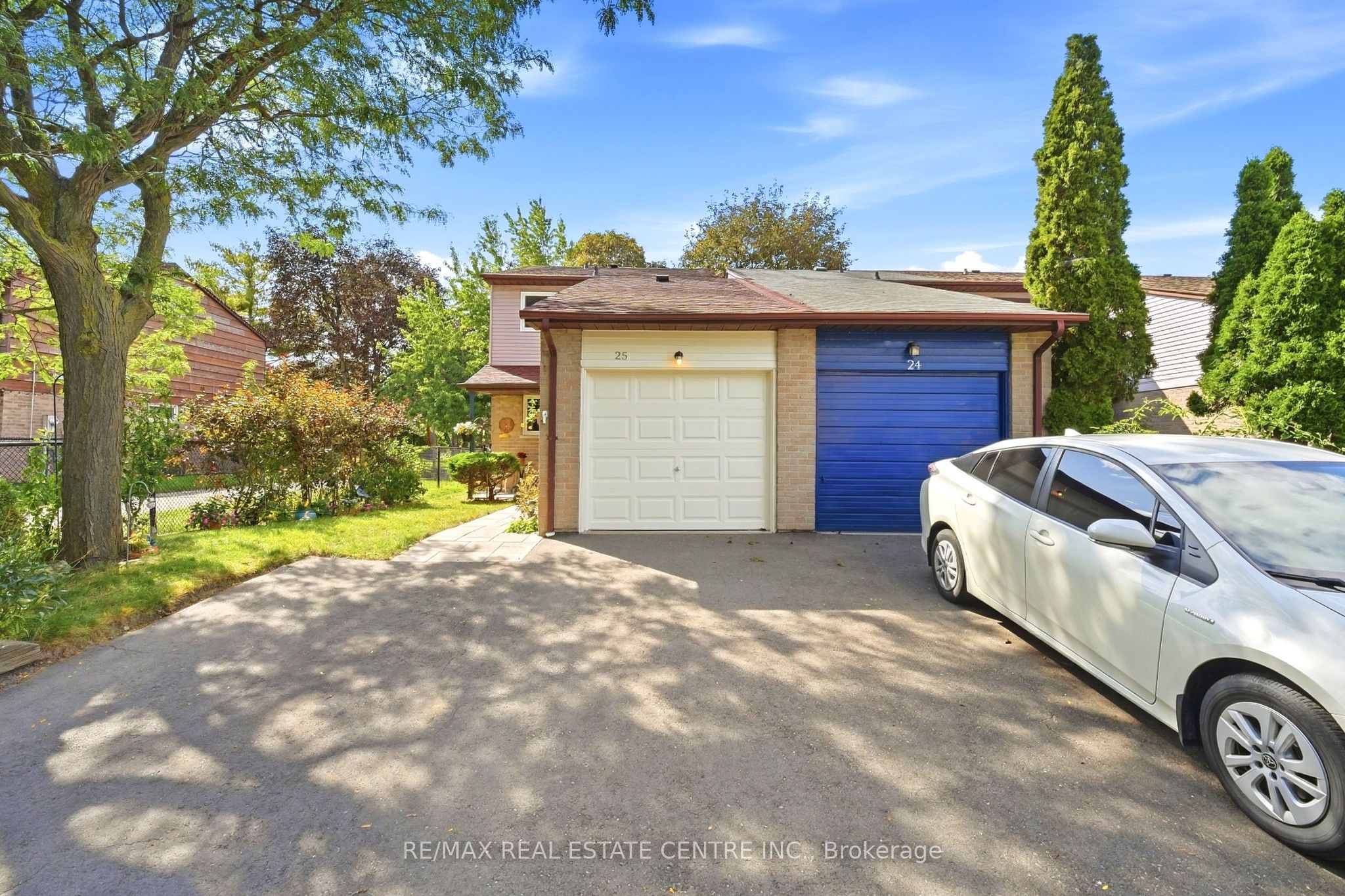 25 Scottsdale Court Property Photo 1