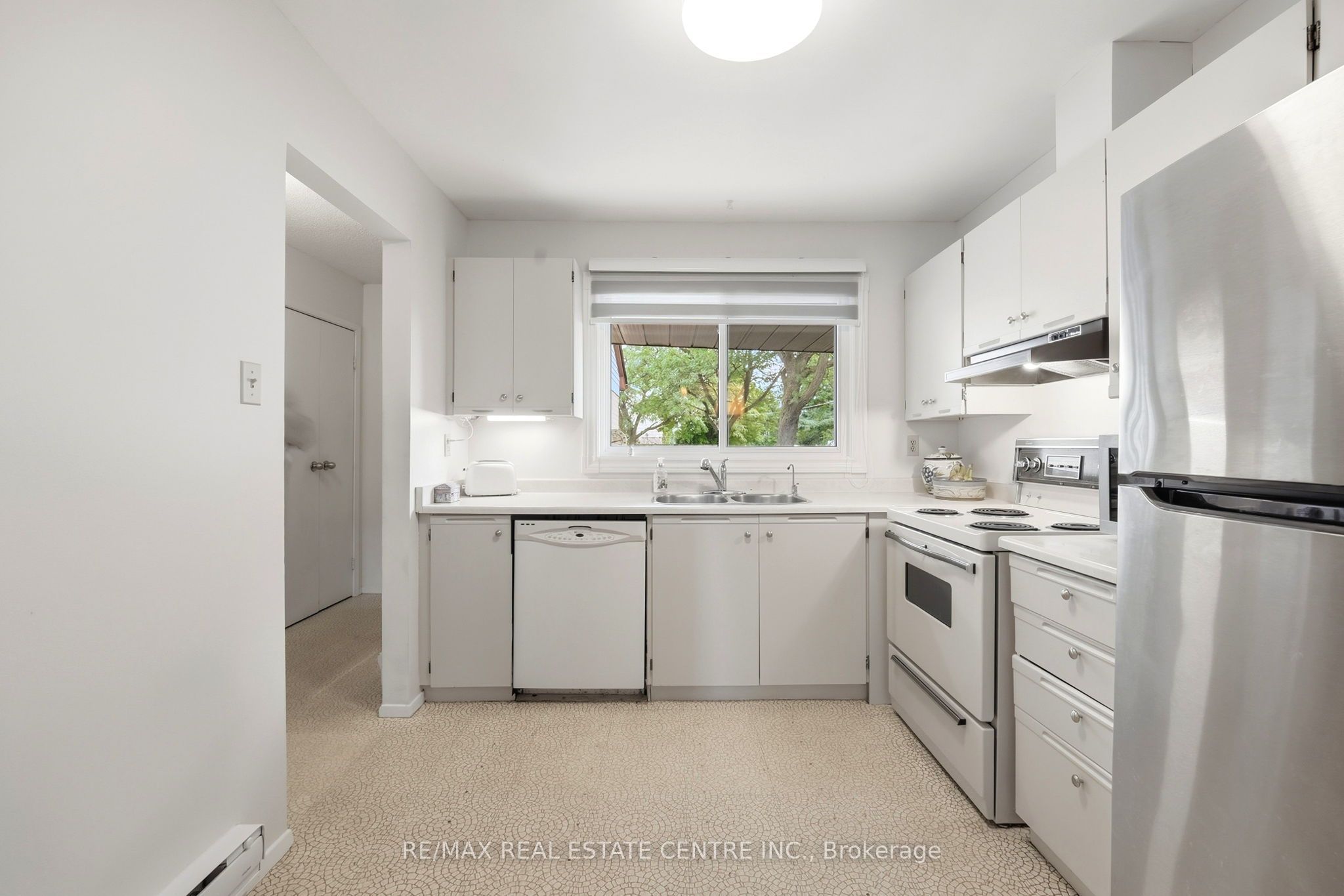 25 Scottsdale Court Property Photo 16