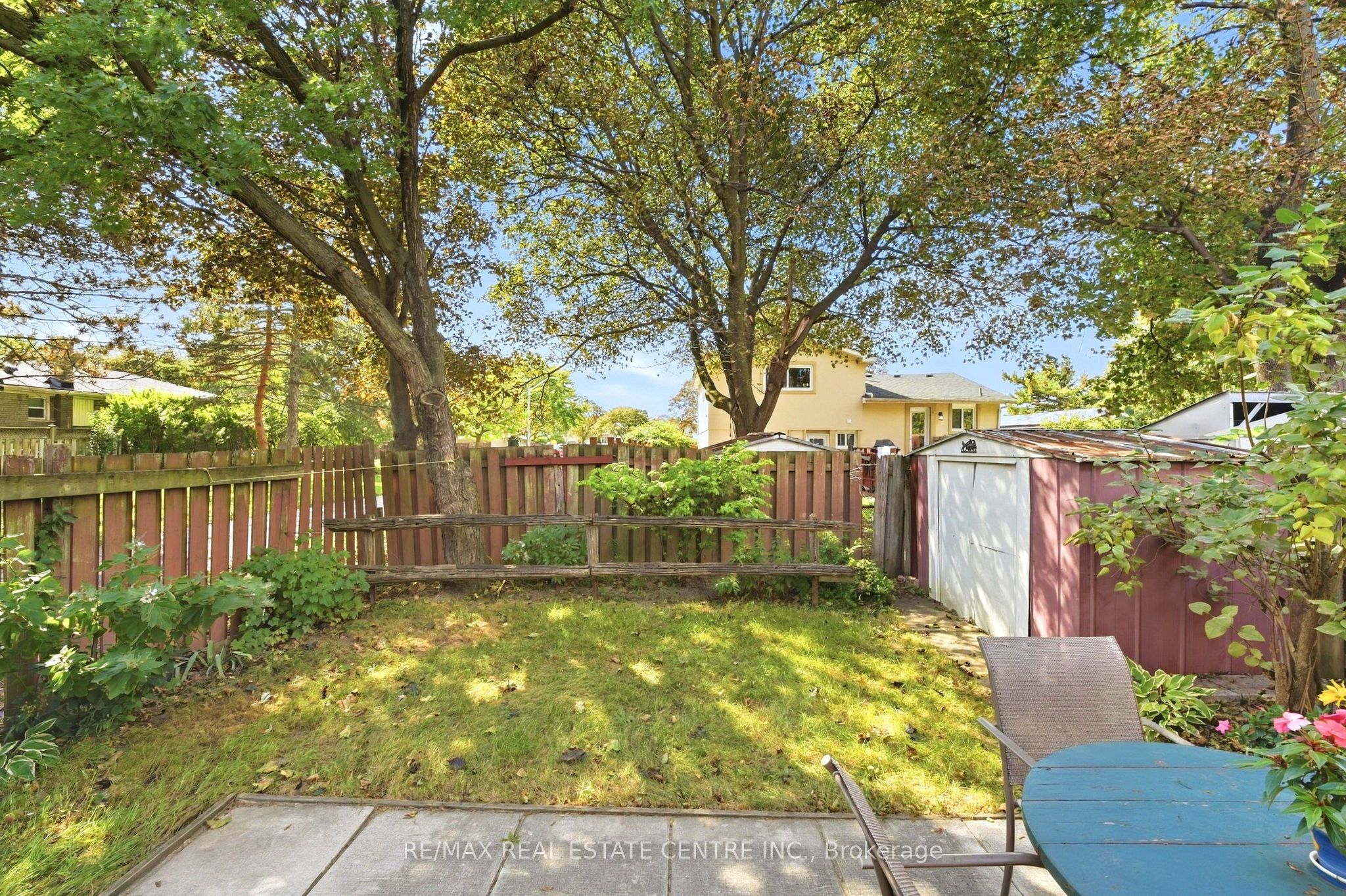 25 Scottsdale Court Property Photo 28