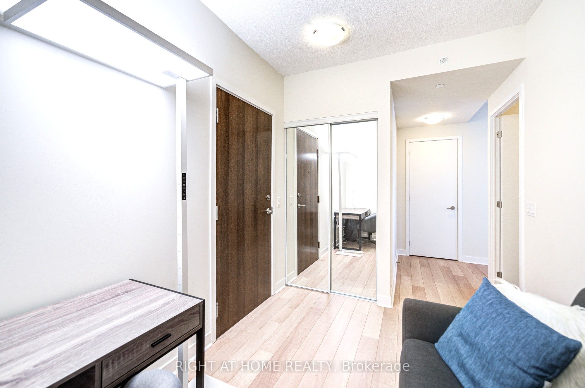 3975 Grand Park Drive 4307 Property Photo 10