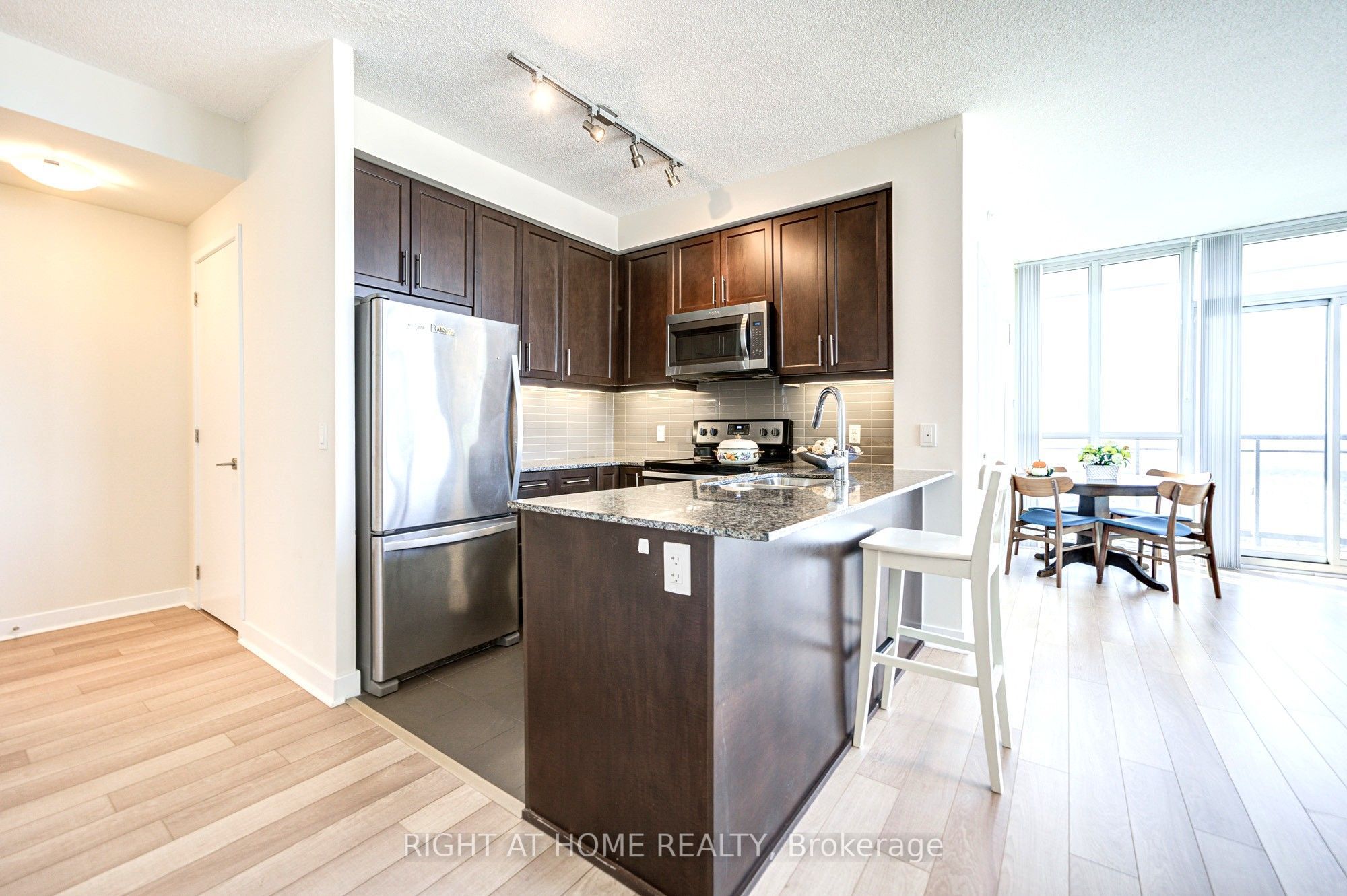 3975 Grand Park Drive 4307 Property Photo 13