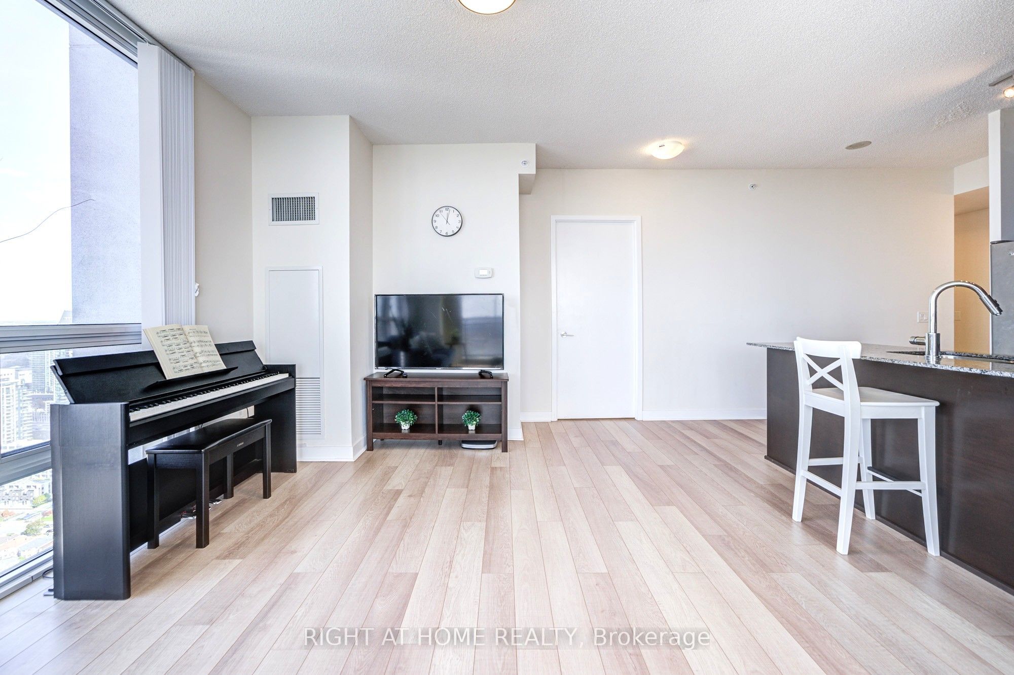 3975 Grand Park Drive 4307 Property Photo 21