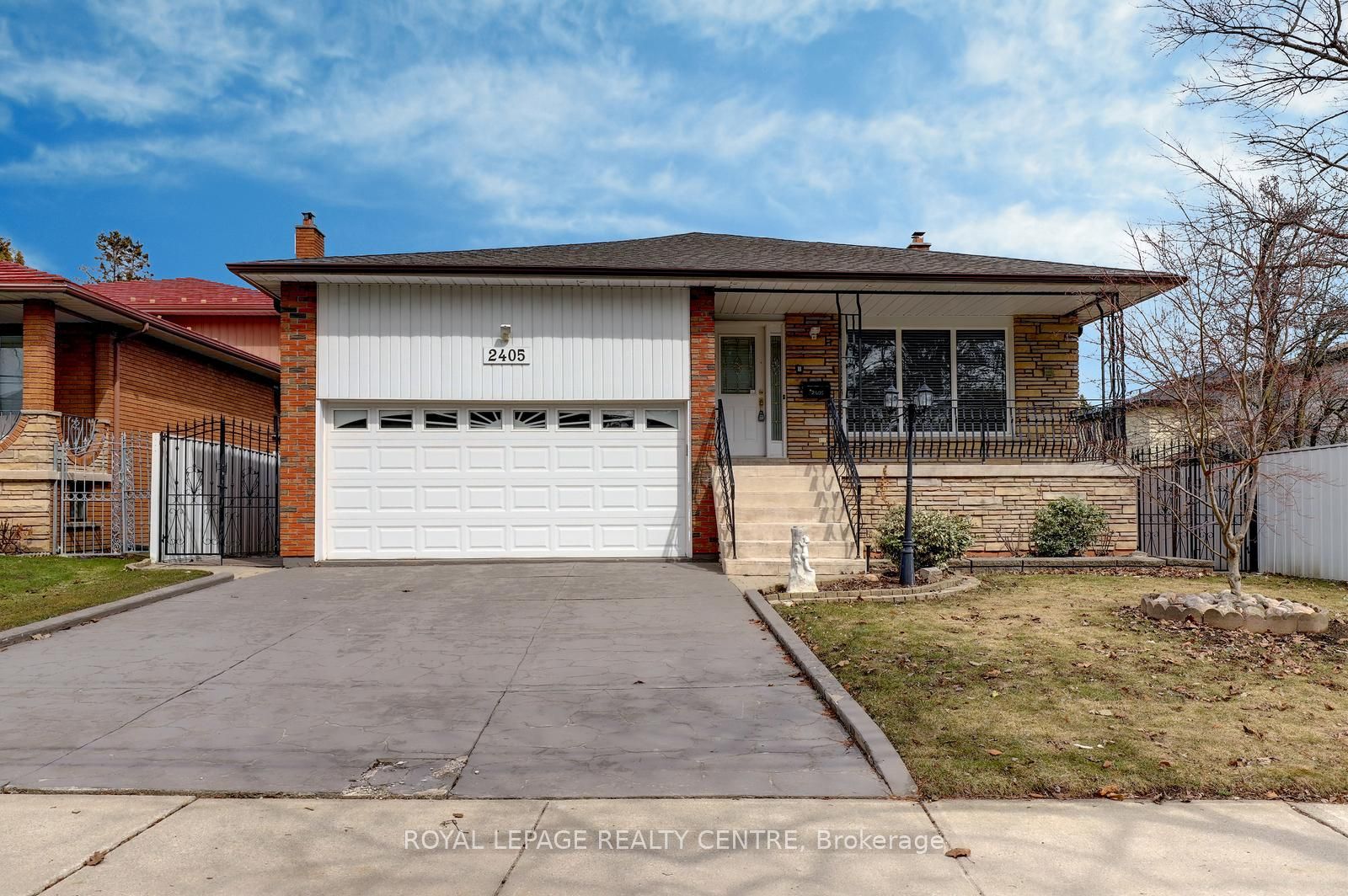 2405 Rosemary Drive Property Photo 1