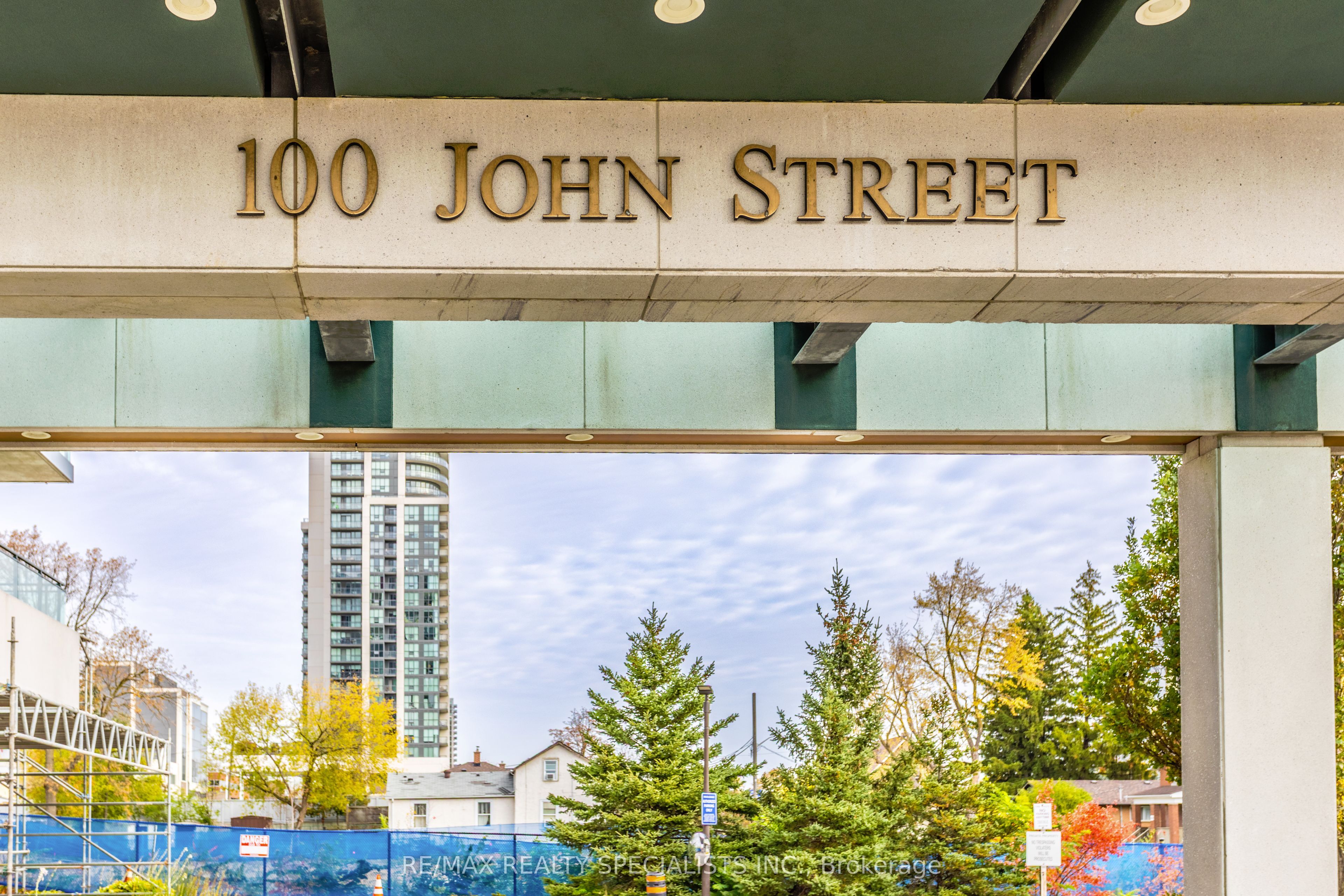 100 John Street 602 Property Photo 1