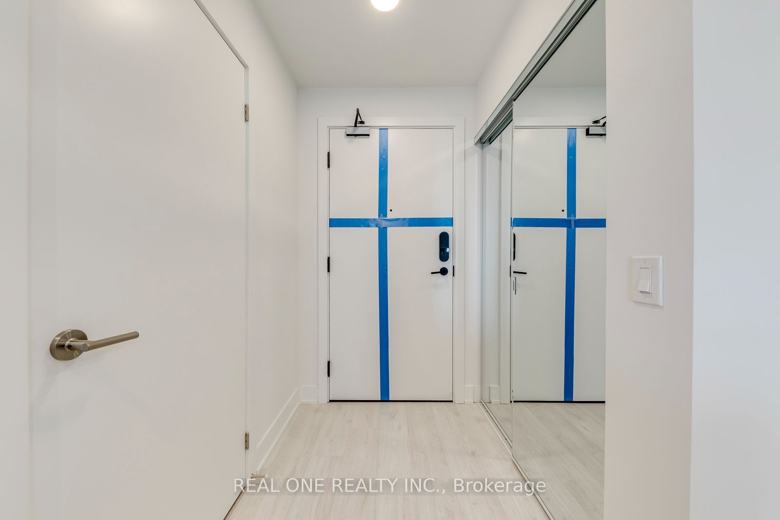 3008 William Cutmore Boulevard 408 Property Photo 10