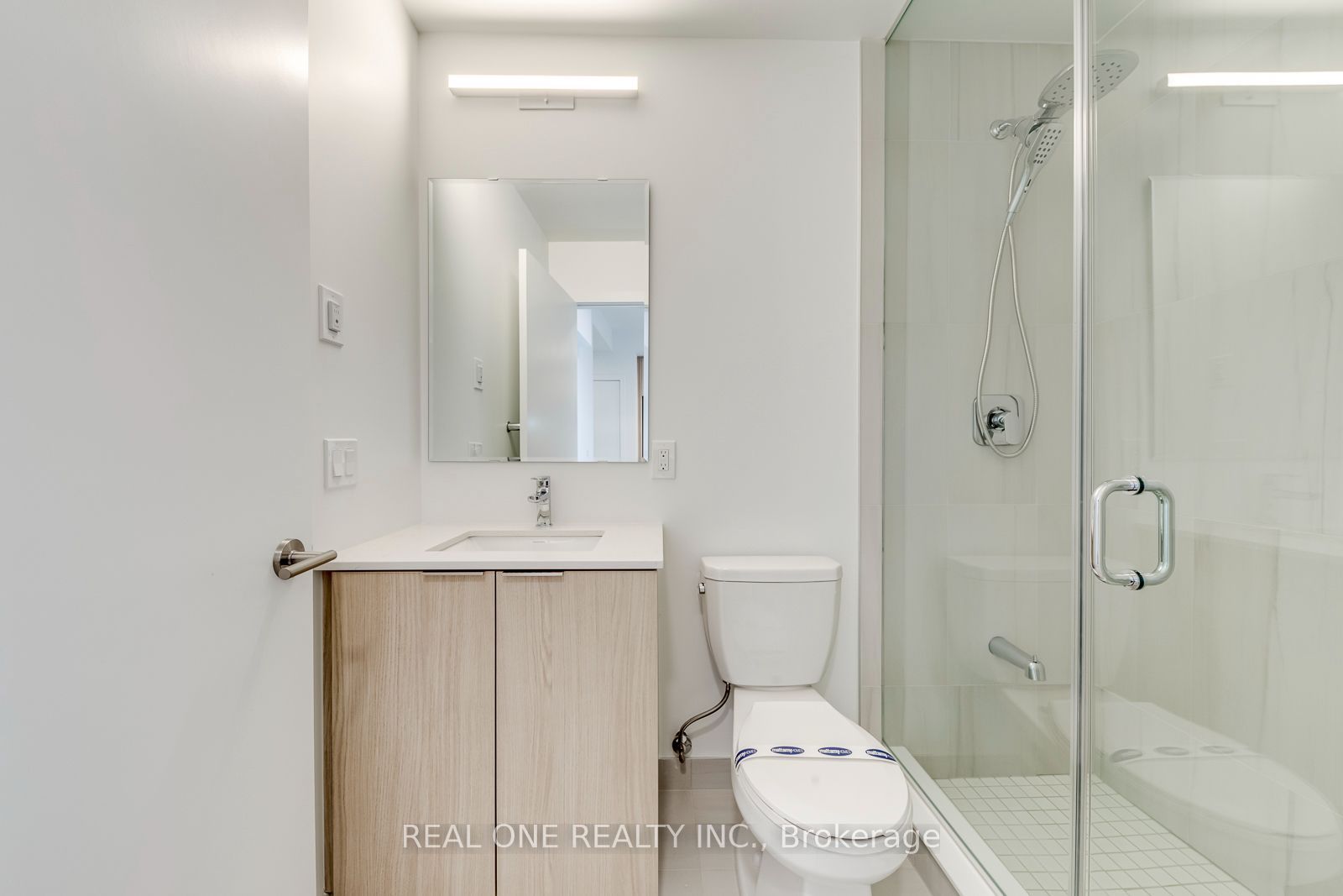 3008 William Cutmore Boulevard 408 Property Photo 27