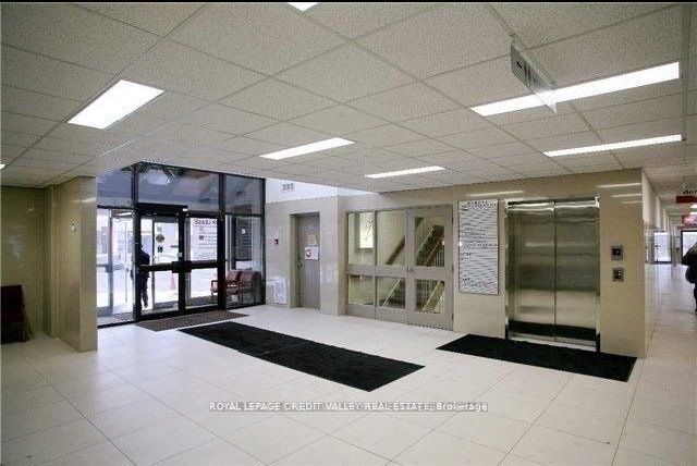 164 Queen Street E B109 Property Photo 3