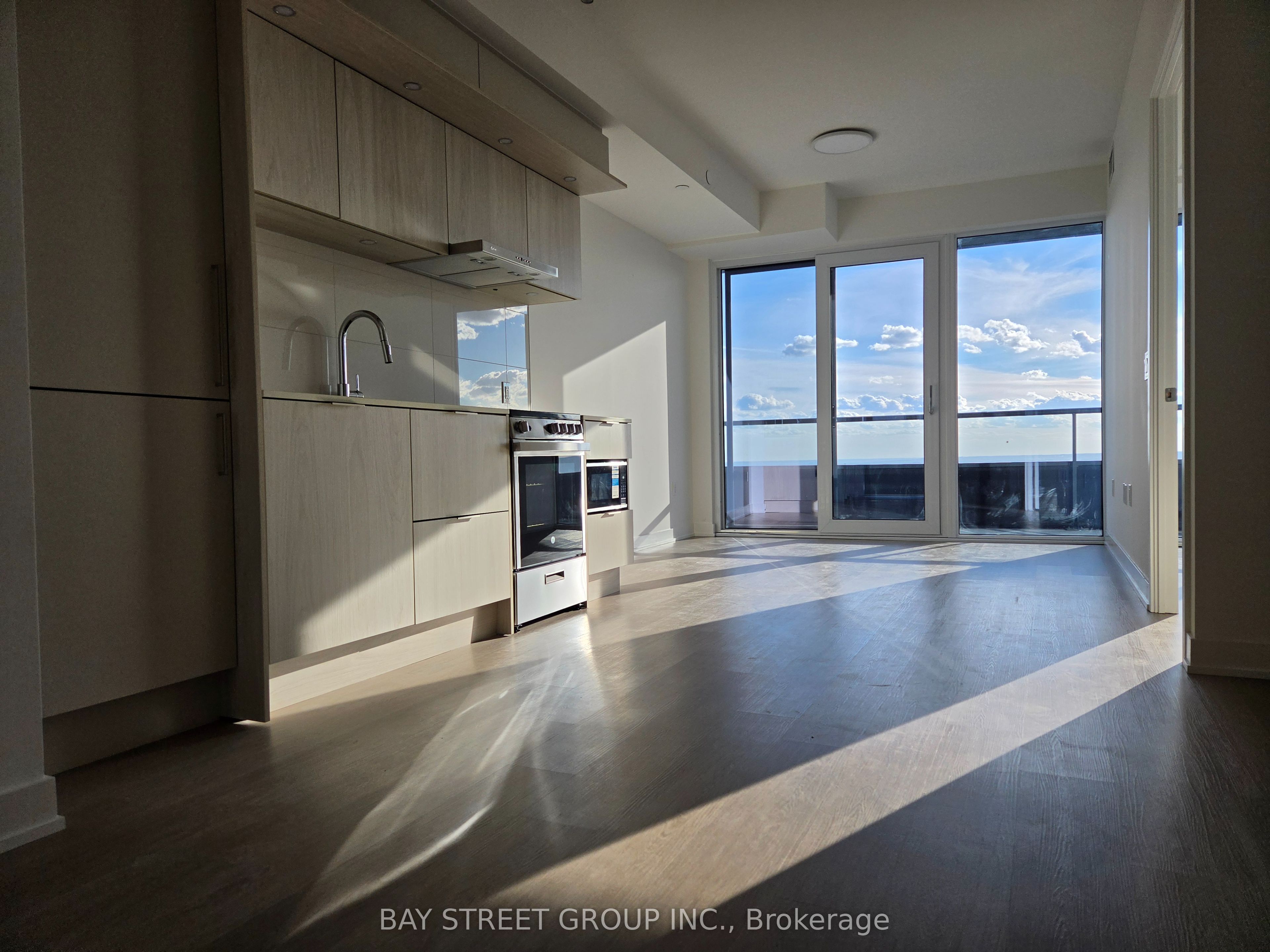448 Burnhampthrope Road 7201 Property Photo 1