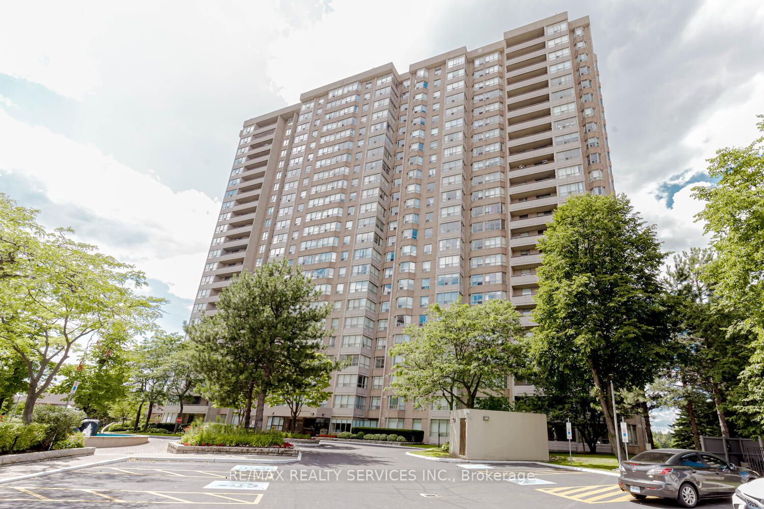 30 Malta Avenue 302 Property Photo 1