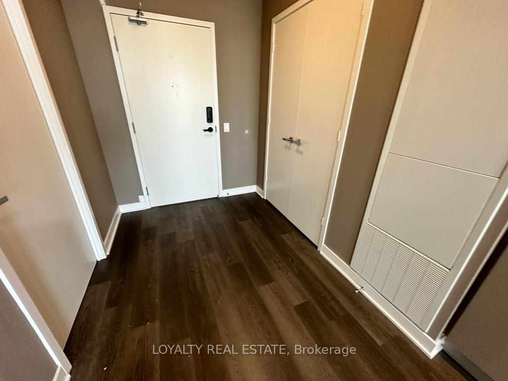 3900 Confederation Parkway 1812 Property Photo 1
