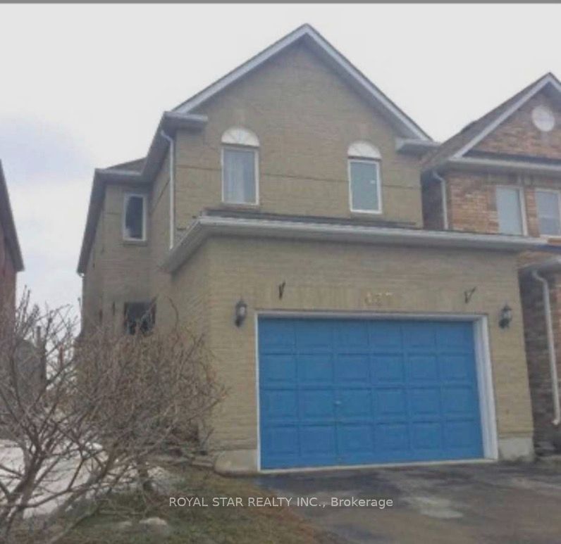 437 Jay Crescent Property Photo 1