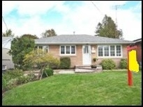 7 Lesbury Ave #Lower Property Photo 1