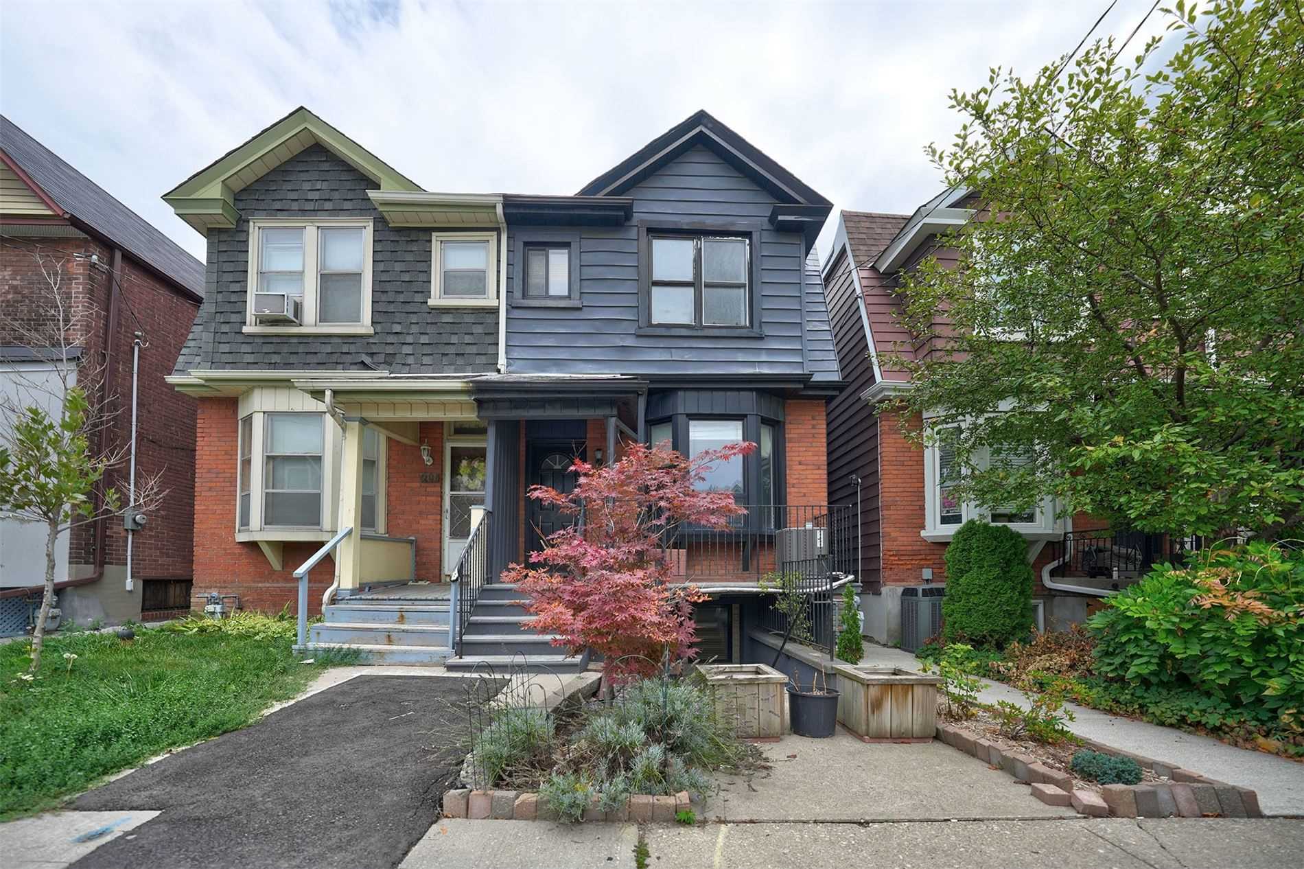 899 Dovercourt Rd Property Photo 1