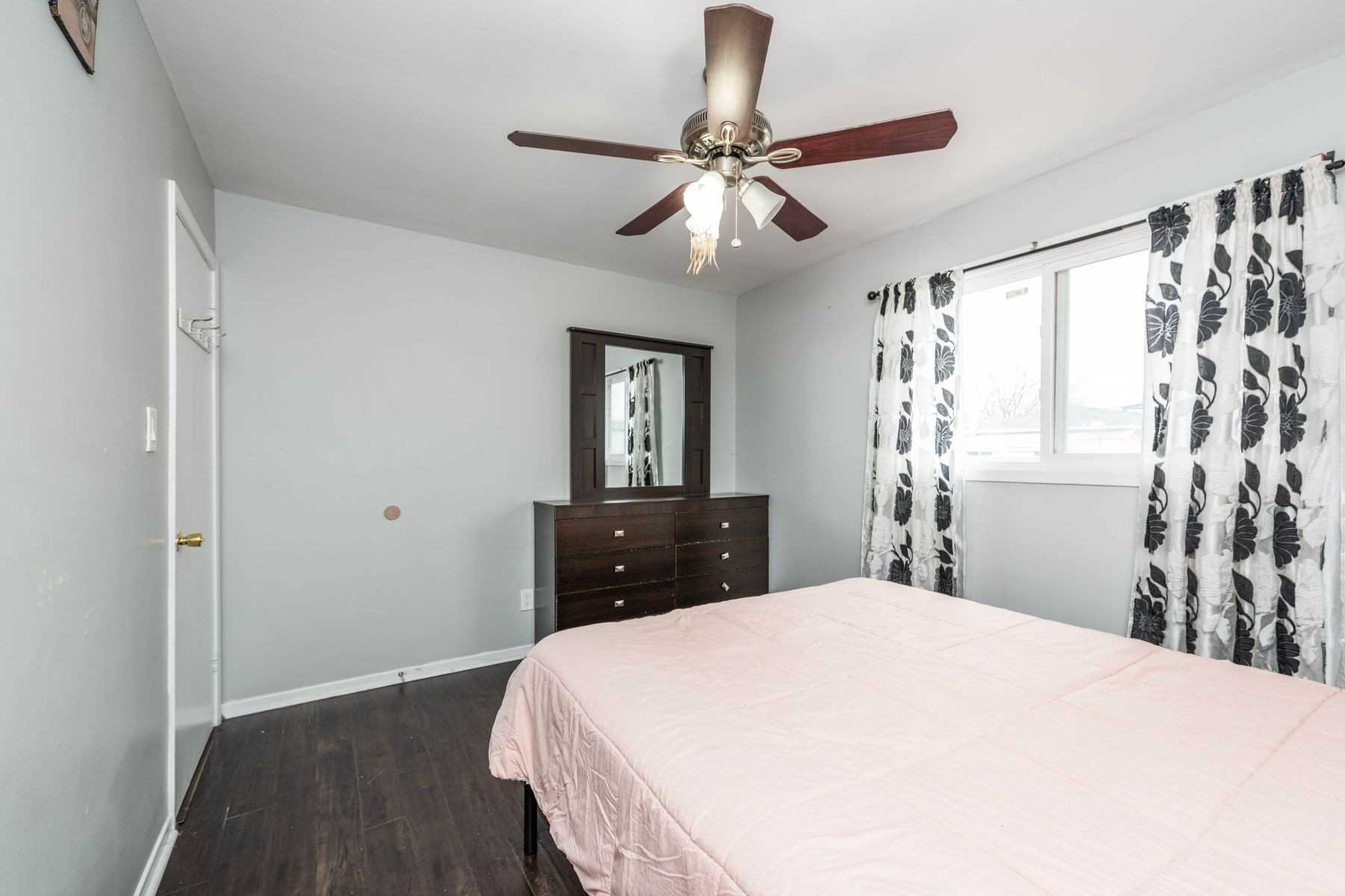 3430 Chipley Cres Property Photo 11