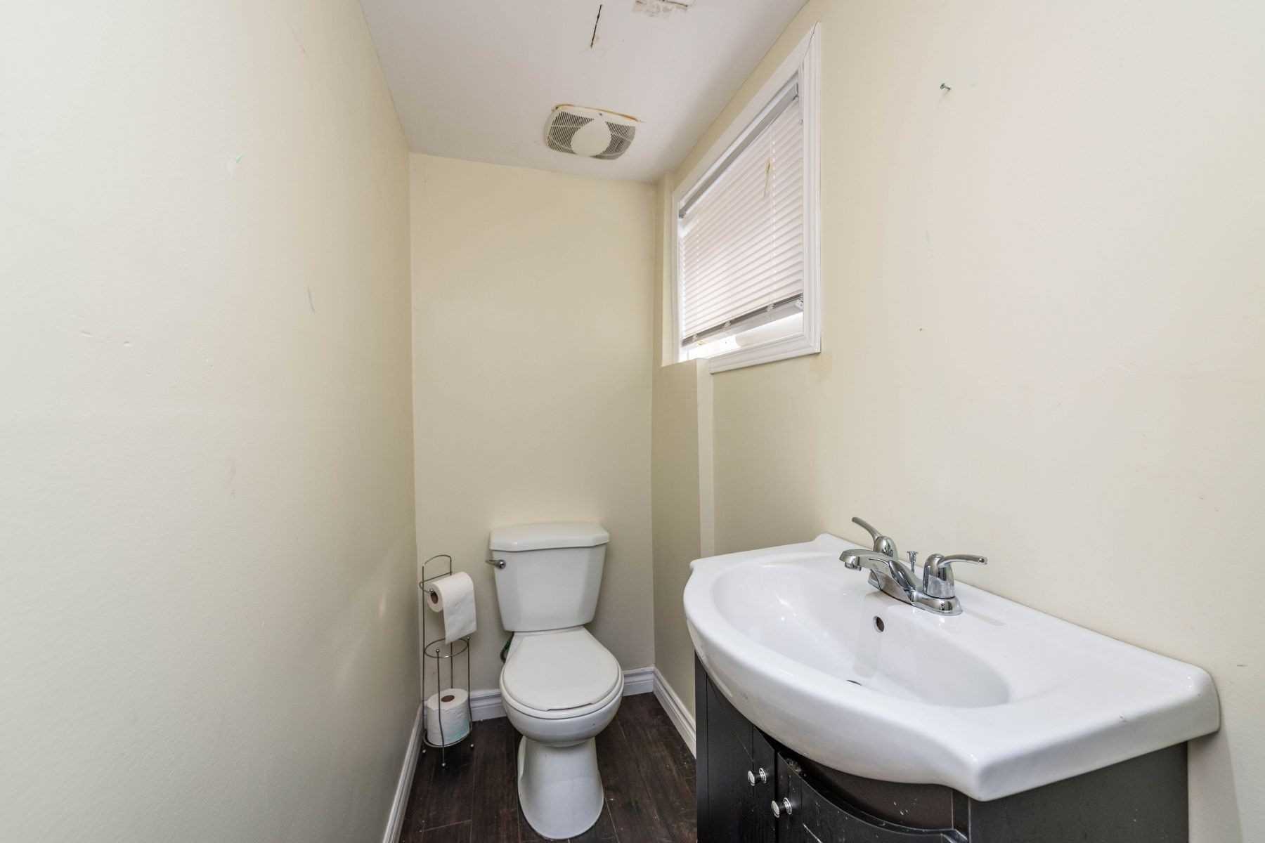 3430 Chipley Cres Property Photo 15