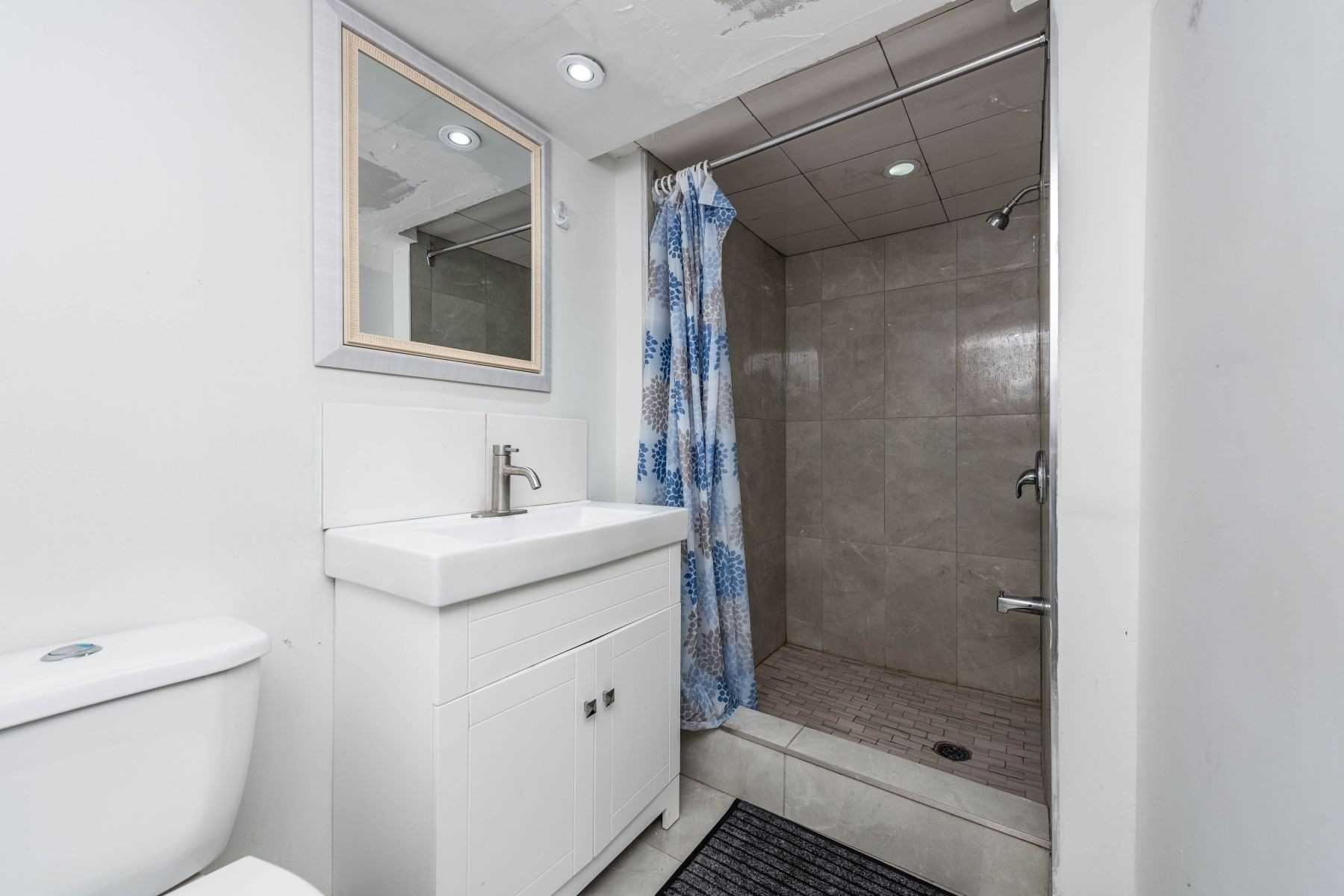 3430 Chipley Cres Property Photo 17