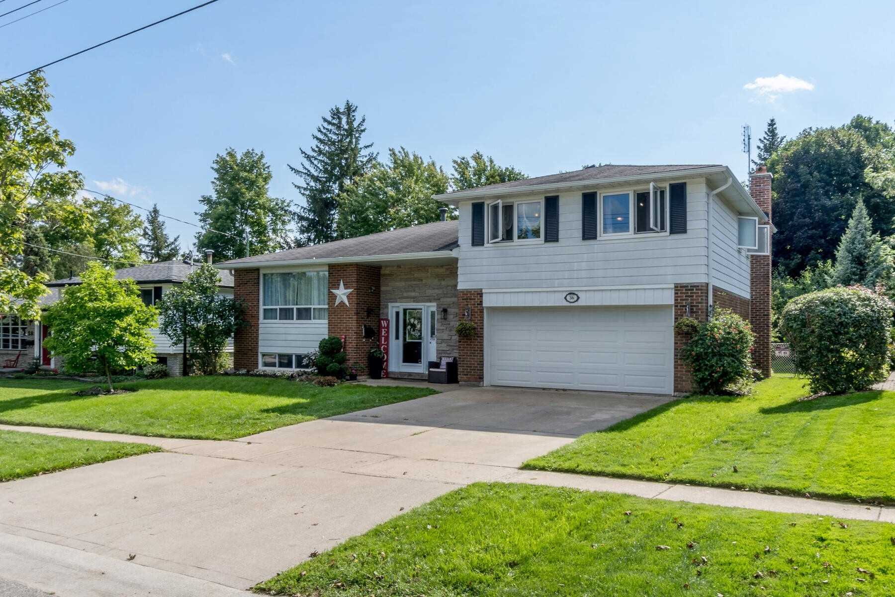 36 Metcalfe Crt Property Photo 1