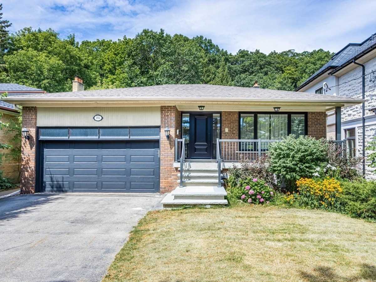 186 Edenbridge Dr Property Photo 1